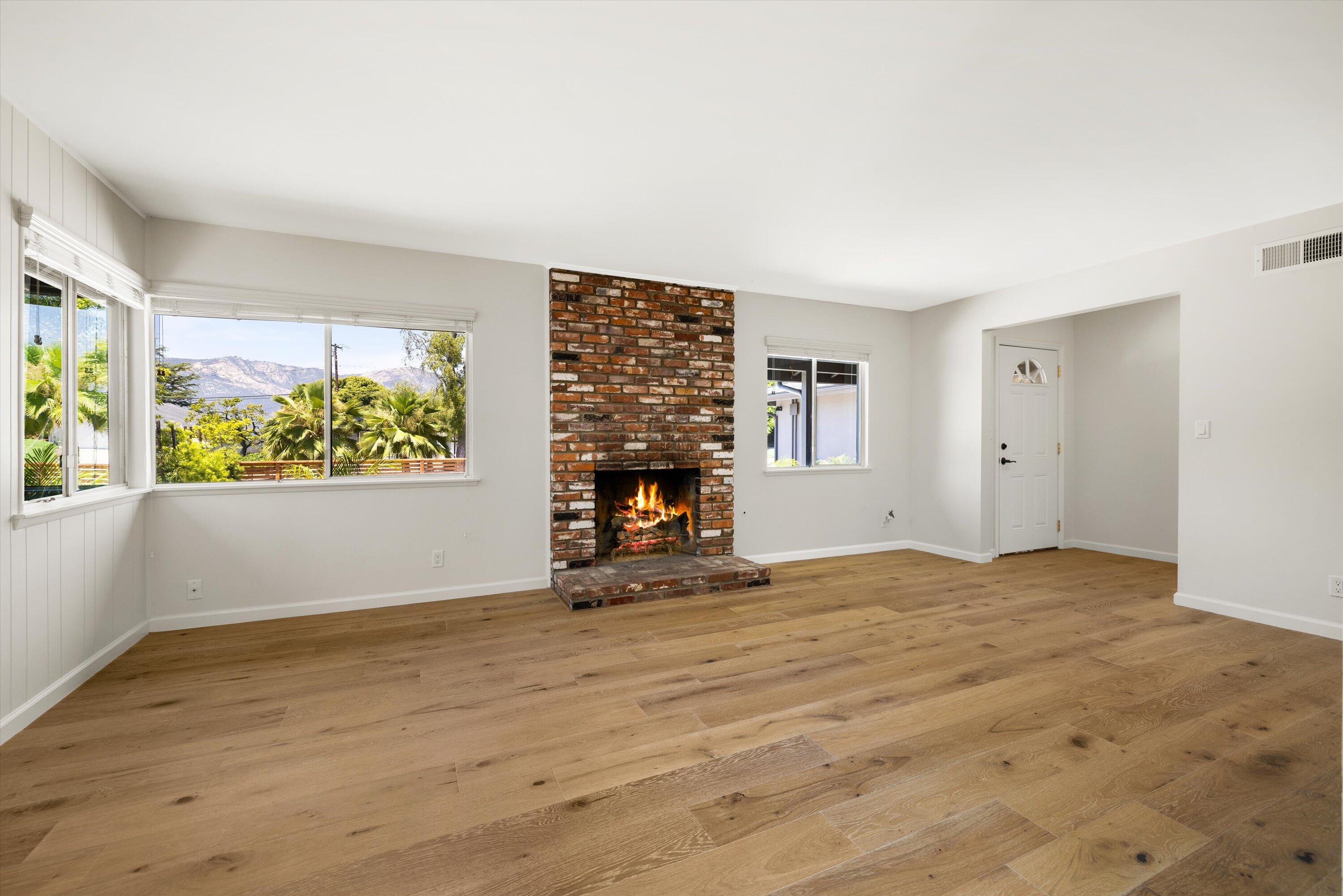 1633 La Coronilla Drive