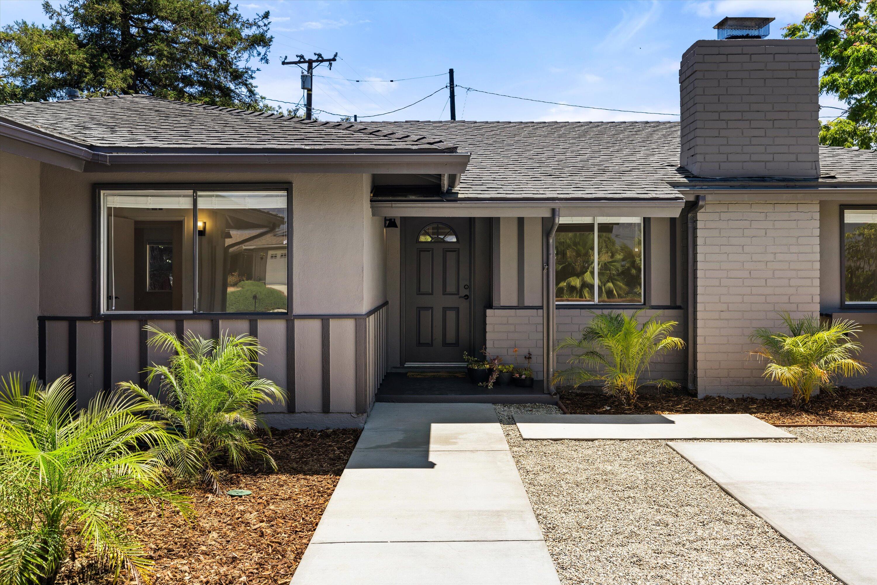 1633 La Coronilla Drive