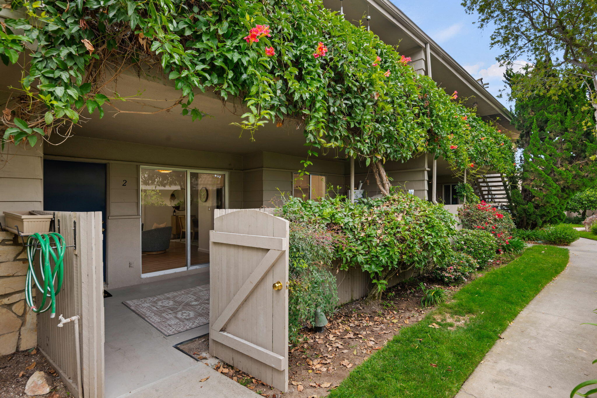 267 Moreton Bay Lane, 2