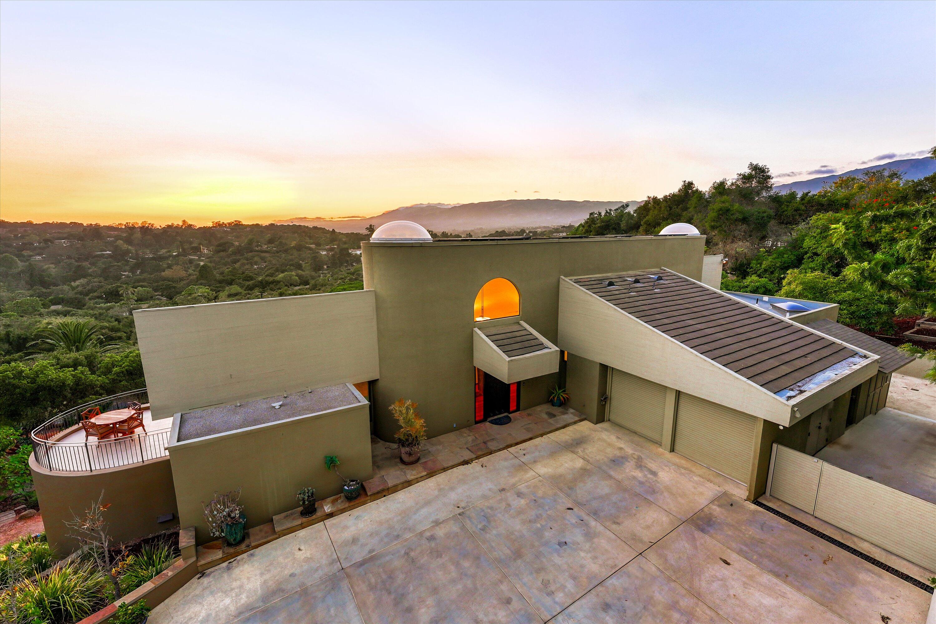 930 Monte Drive