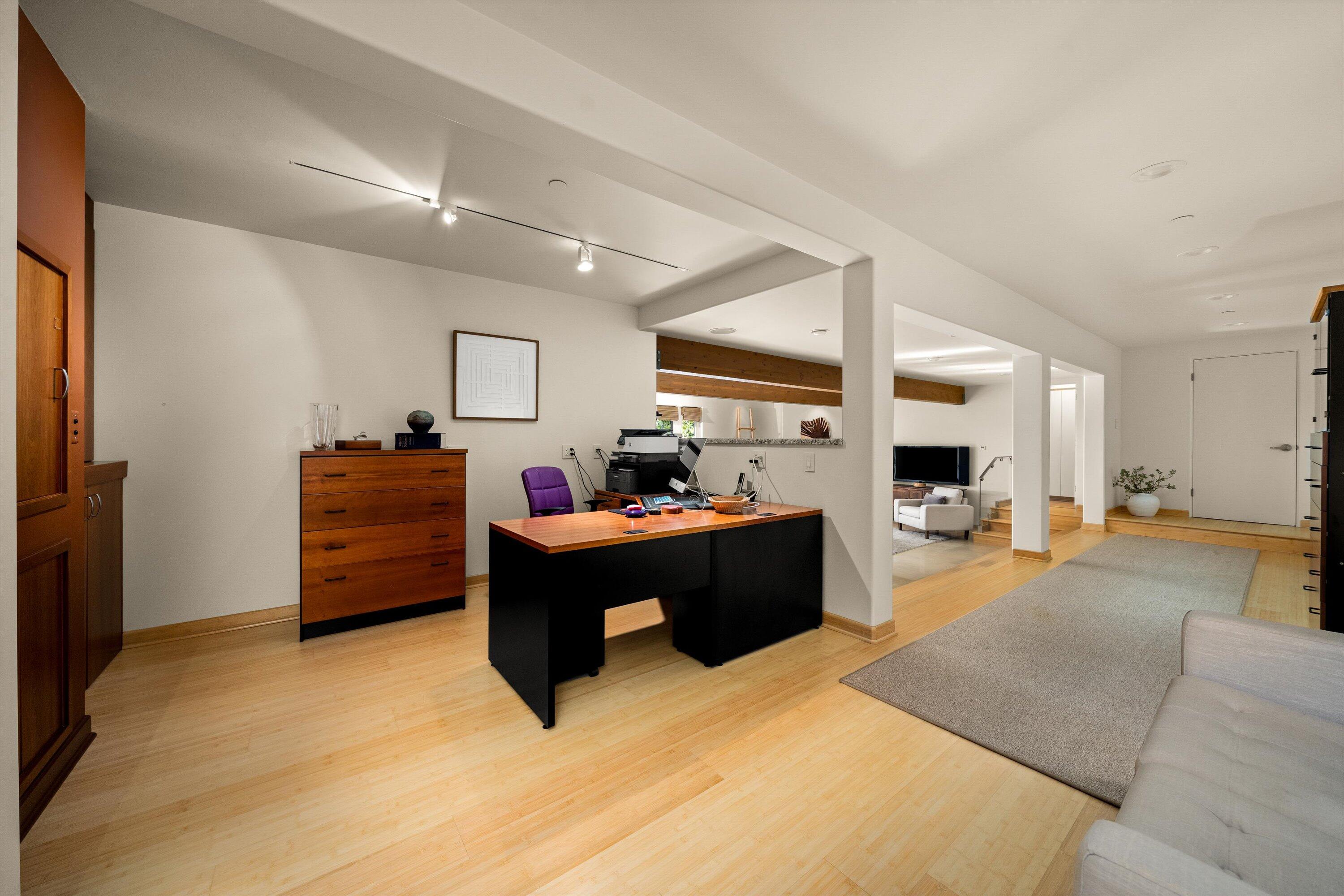 930 Monte Drive