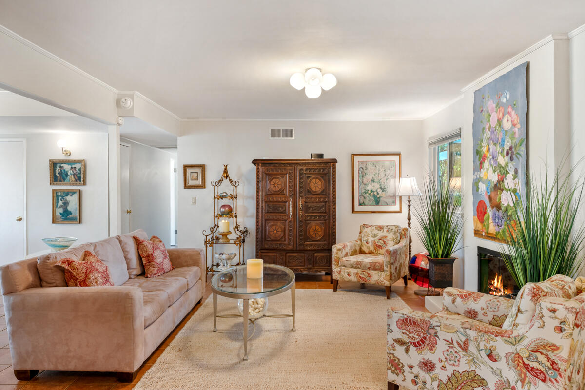 5745 Berkeley Road