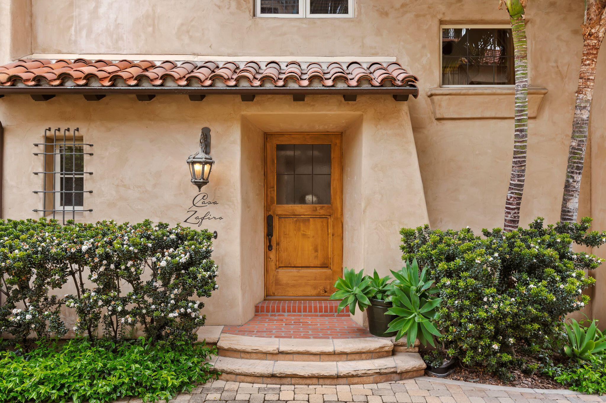 618 Anacapa Street, 5