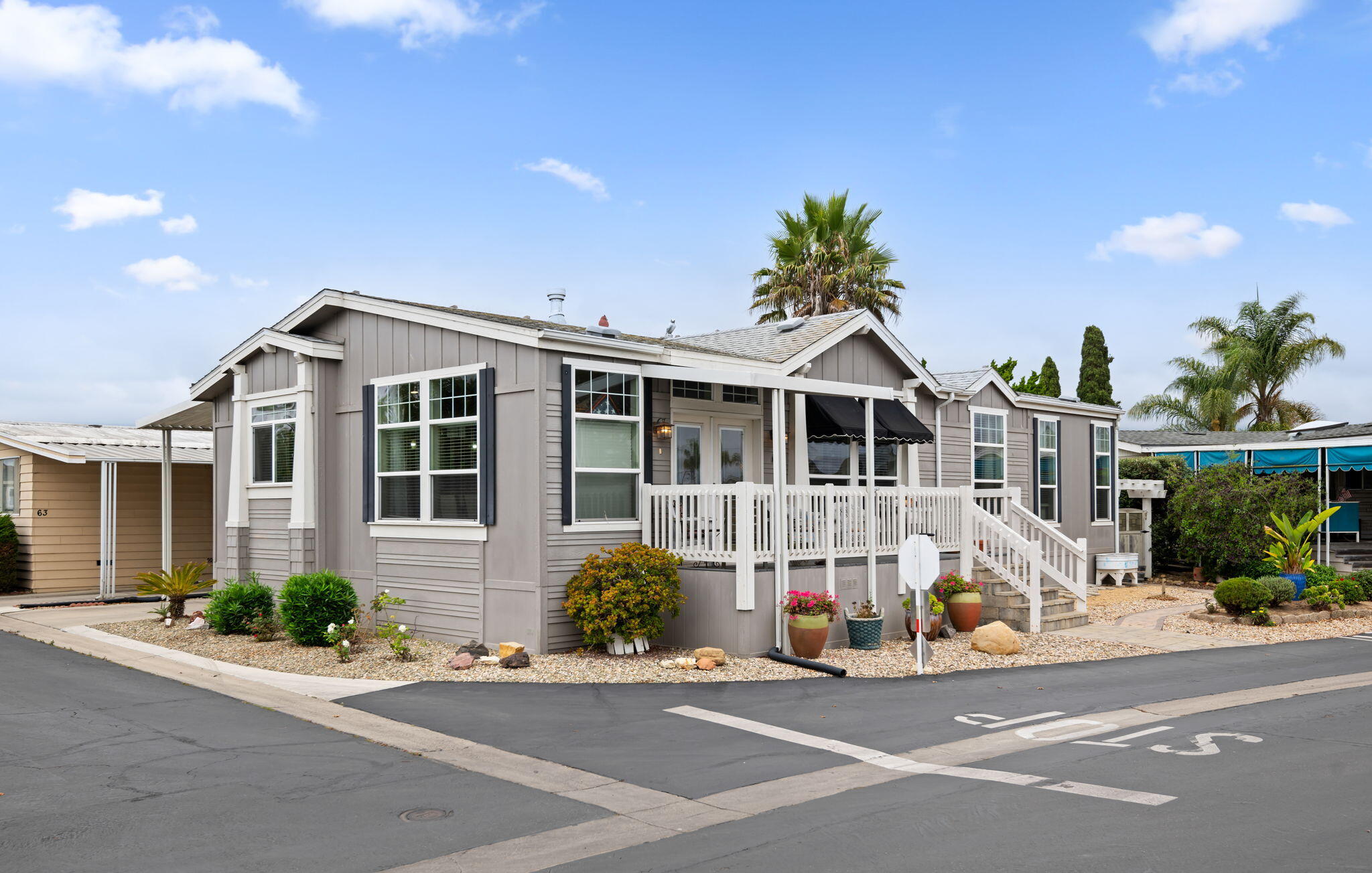 945 Ward Drive, 62