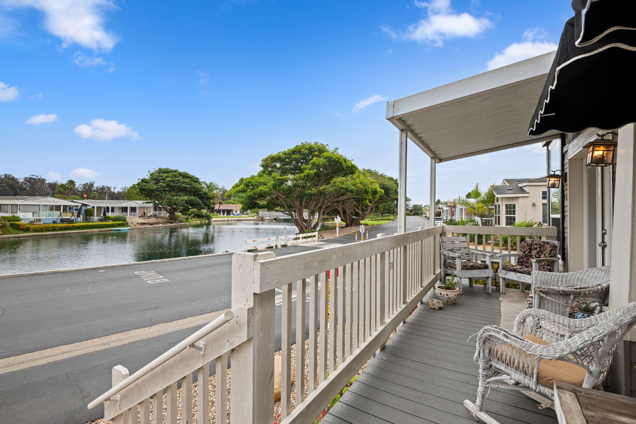 945 Ward Drive, 62