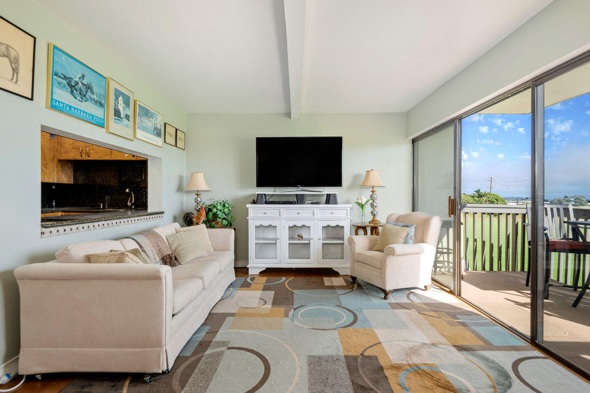 3375 Foothill Road, 524