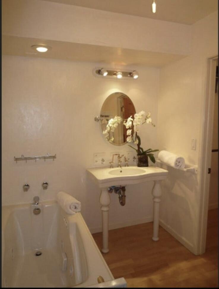 651 Verde Mar, B