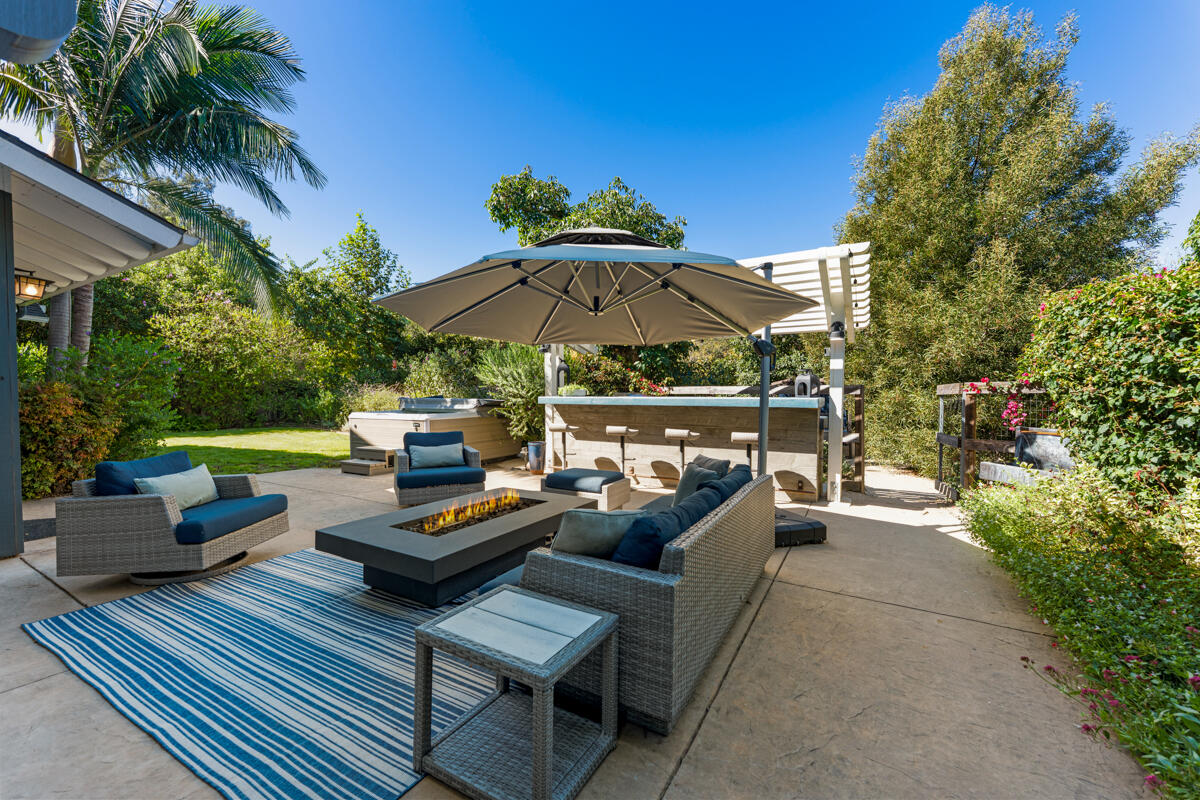 5139 Cathedral Oaks