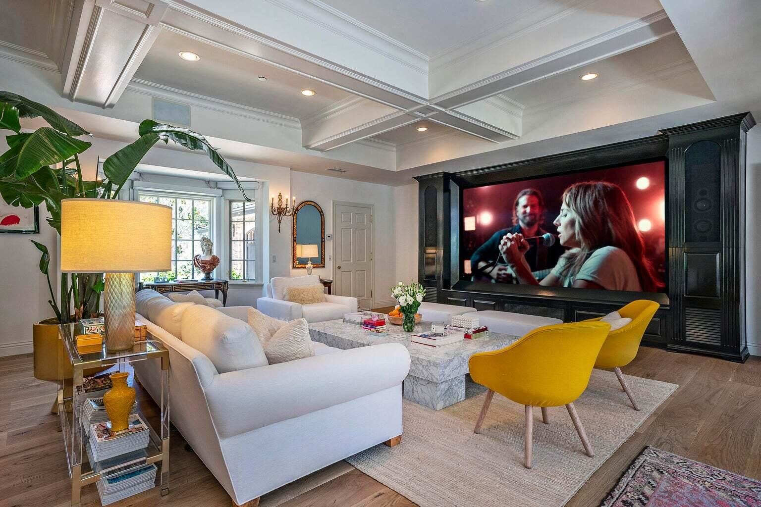 7110 Gobernador Canyon Road