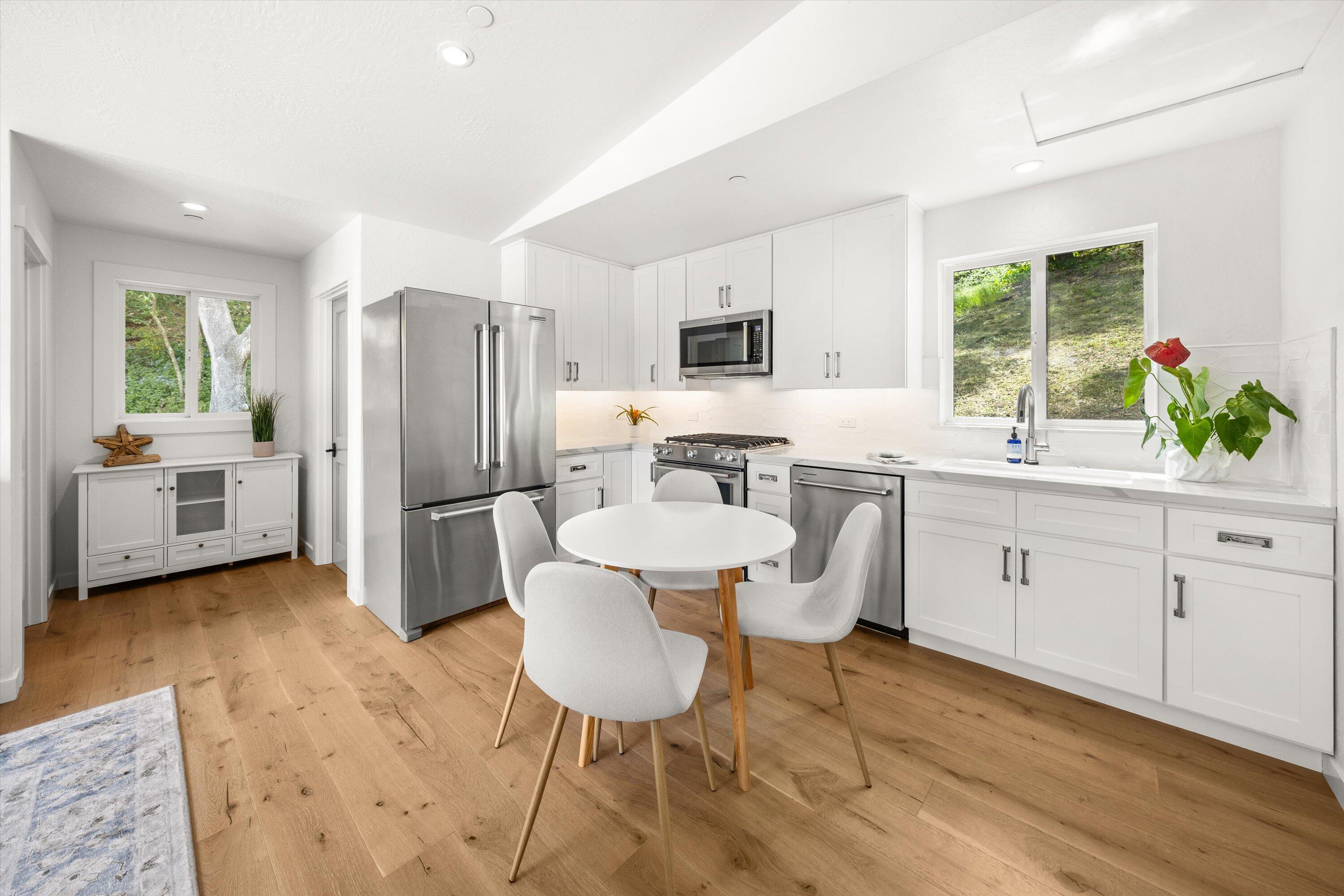 4517 Vieja Drive, SANTA BARBARA