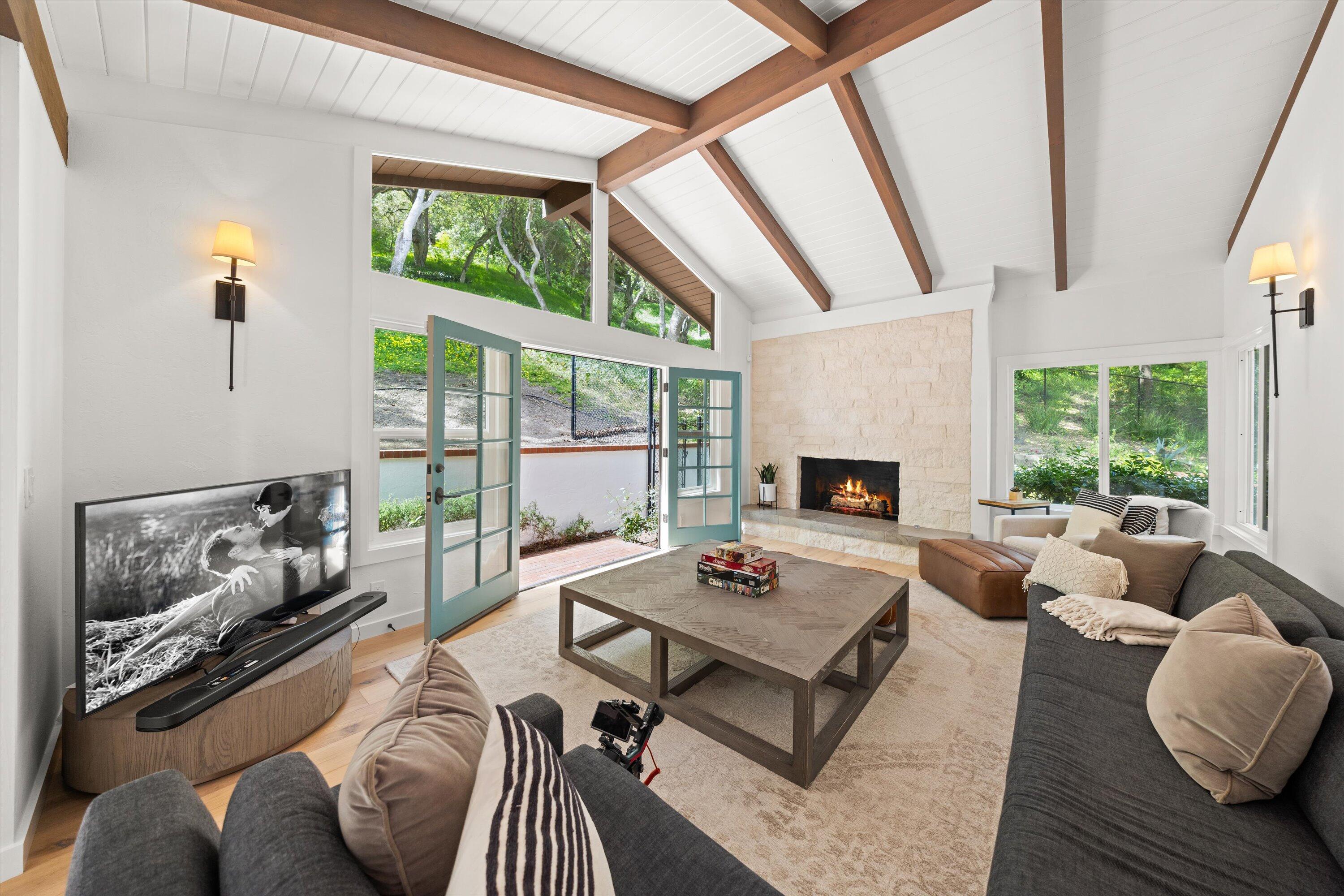 4517 Vieja Drive, SANTA BARBARA