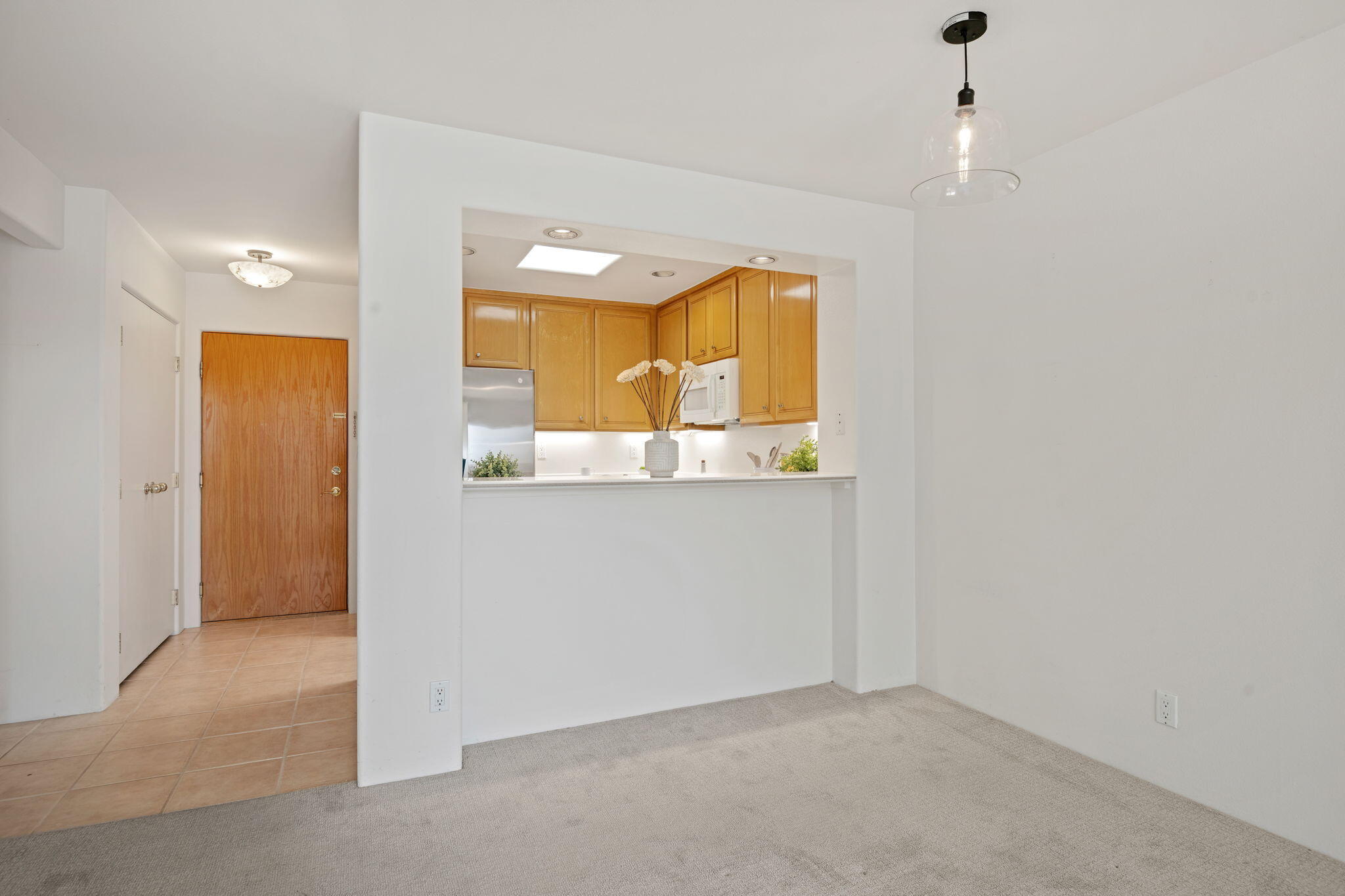 352 Por La Mar Circle, SANTA BARBARA