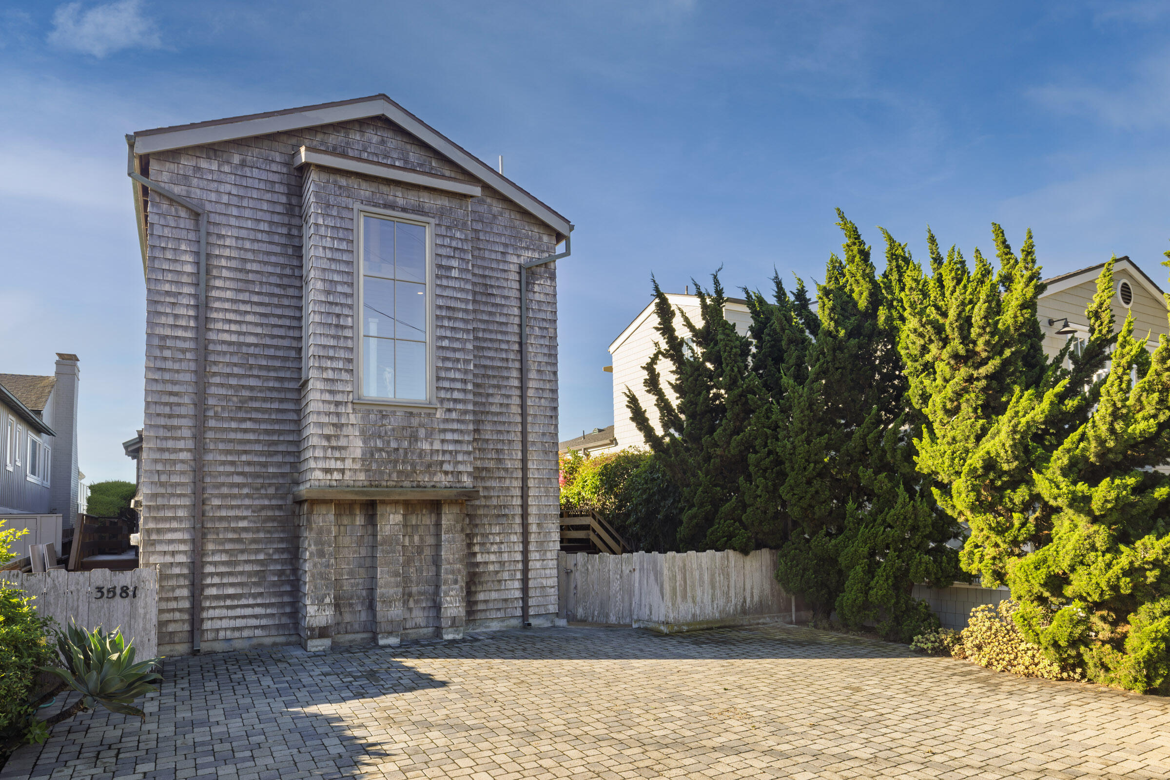 3581 Padaro Lane, CARPINTERIA
