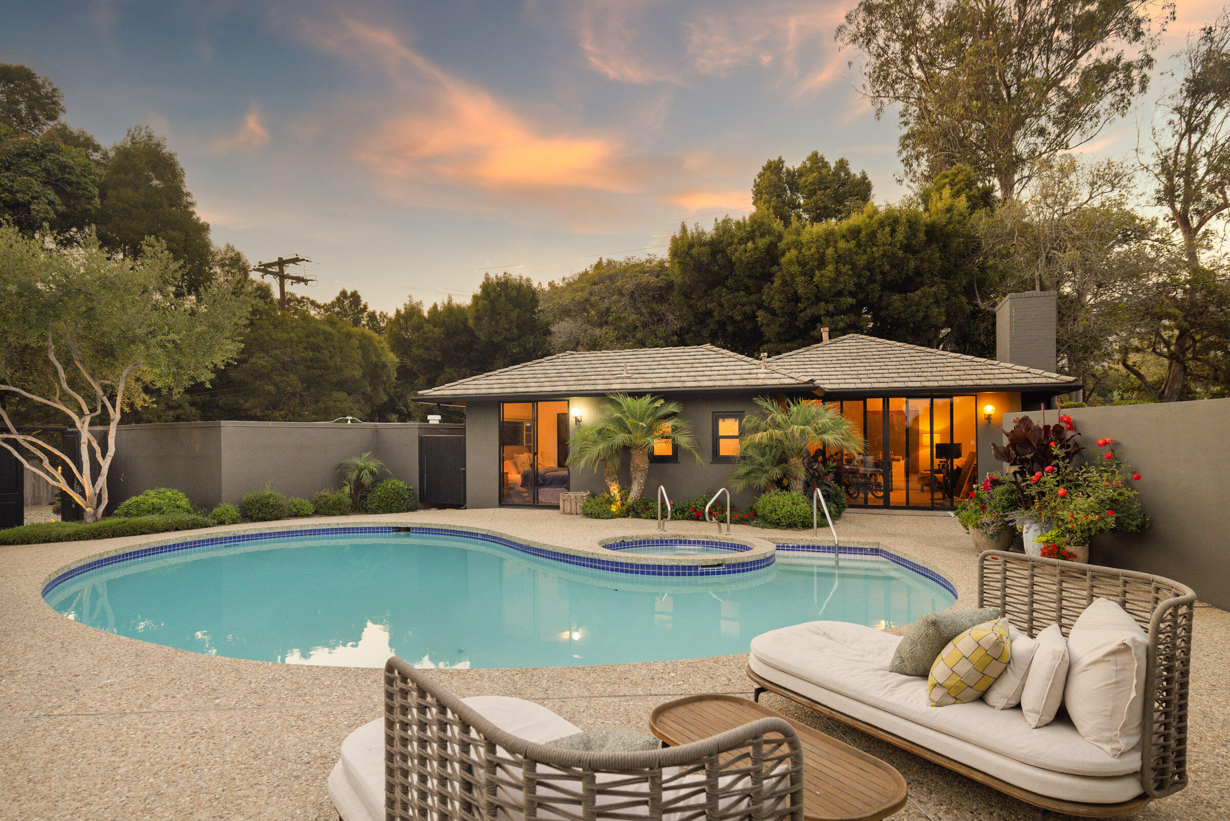1695 Fernald Point Lane, MONTECITO