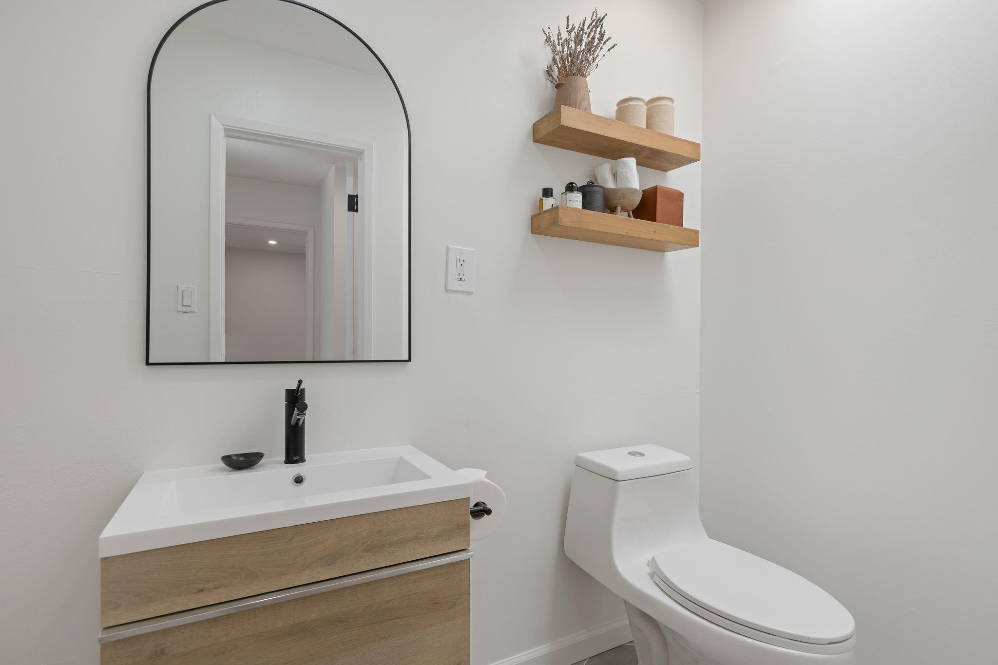 4750 Calle Camarada, SANTA BARBARA