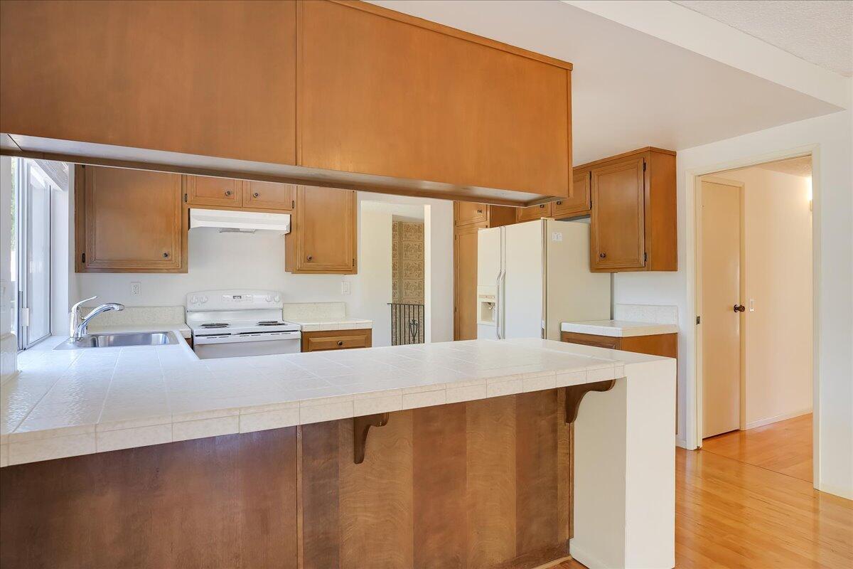 5710 Stow Canyon Road