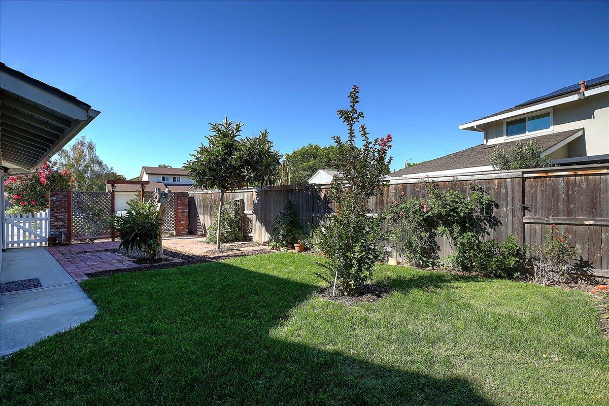 5710 Stow Canyon Road