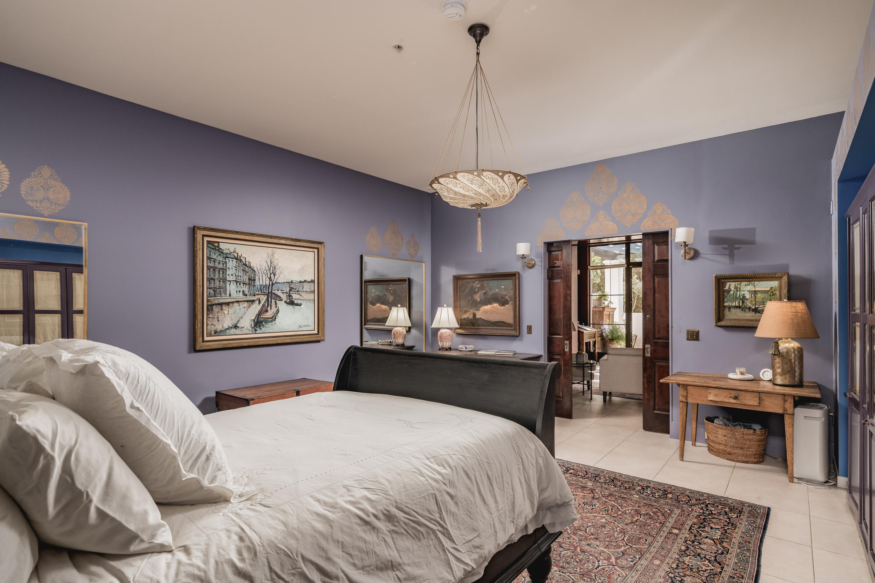 401 Chapala Street, 111, SANTA BARBARA Unit: 111