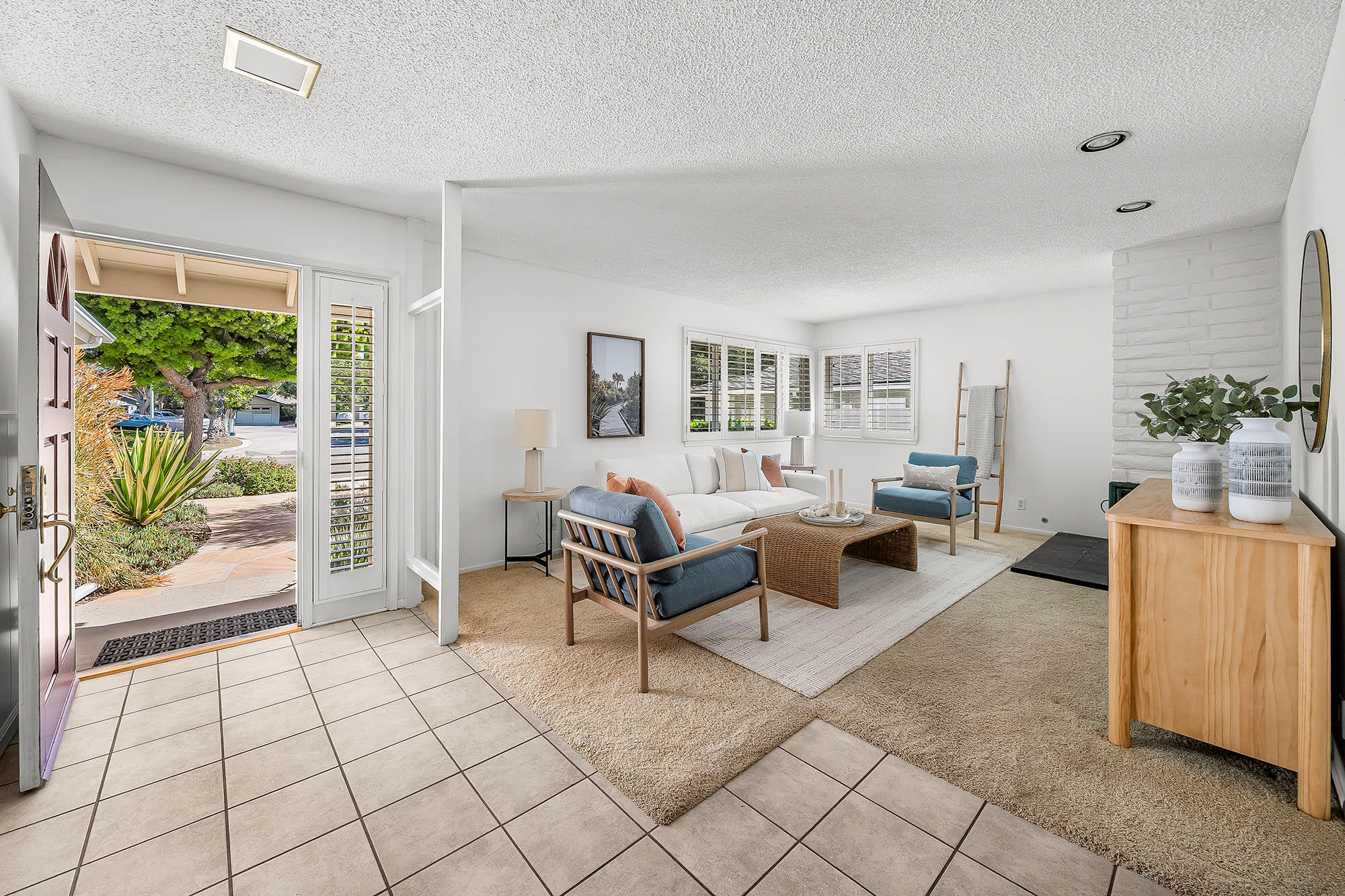 155 San Federico Avenue