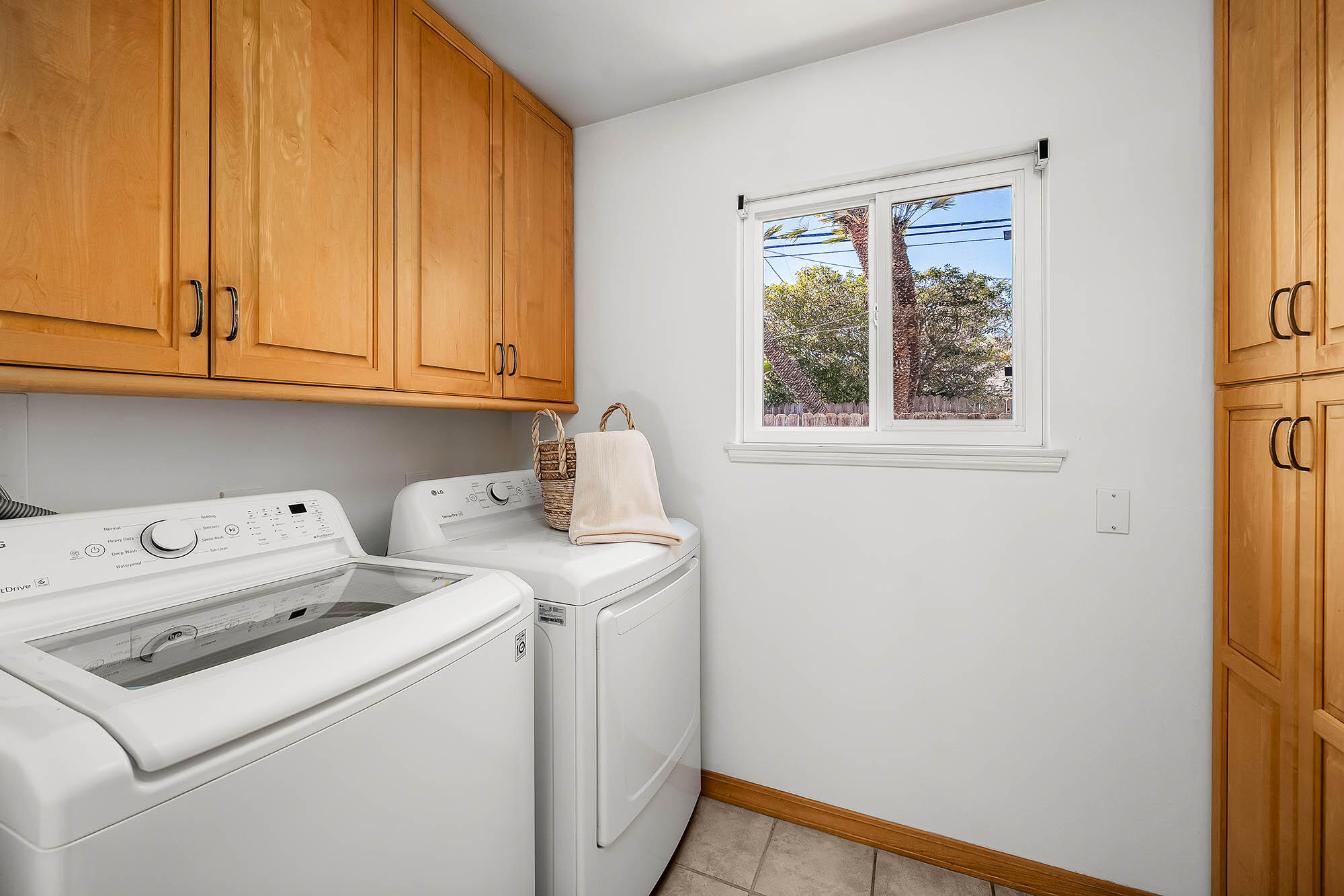 155 San Federico Avenue