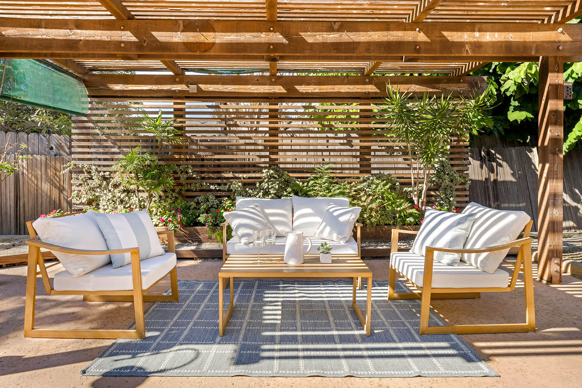 155 San Federico Avenue