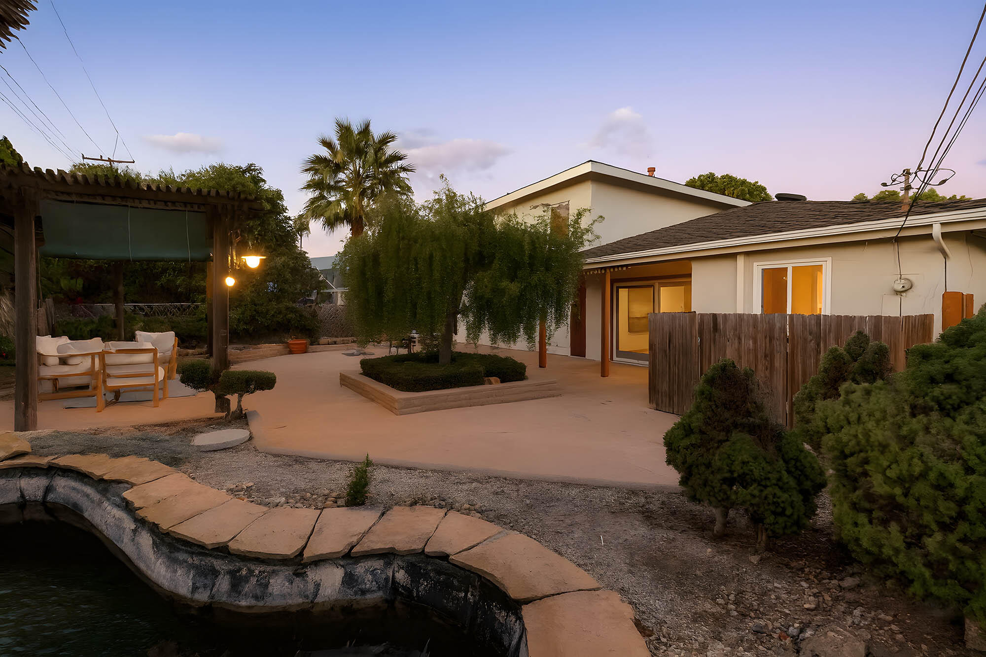 155 San Federico Avenue