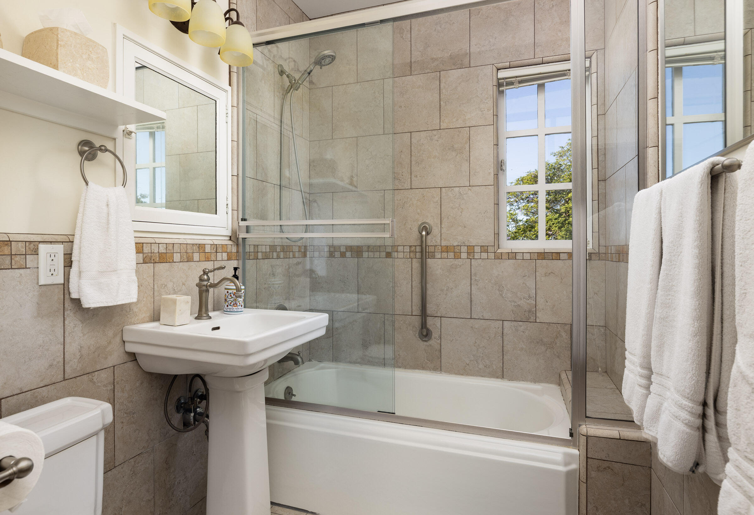 130 Canyon Acres Drive, B