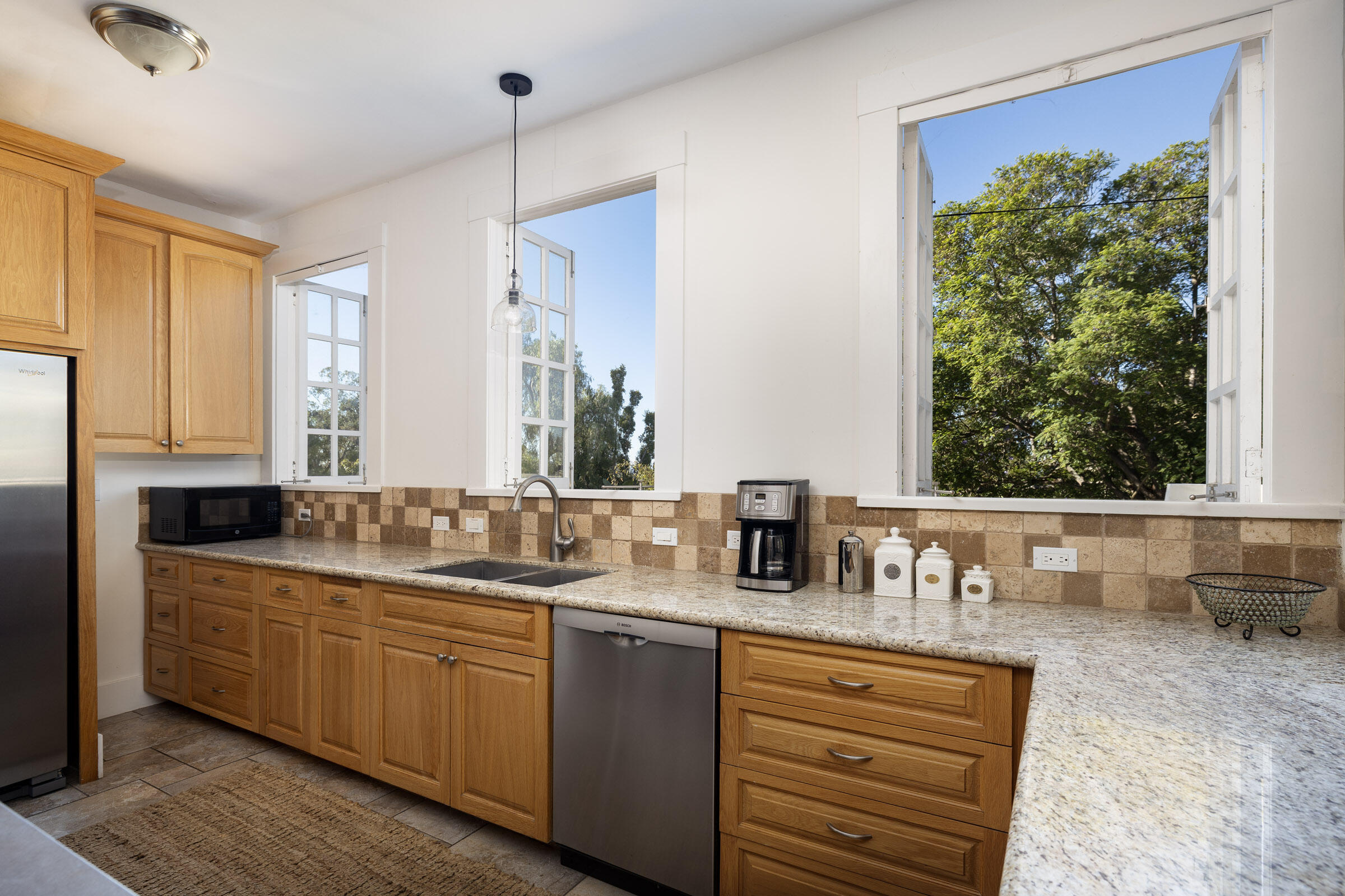 130 Canyon Acres Drive, B