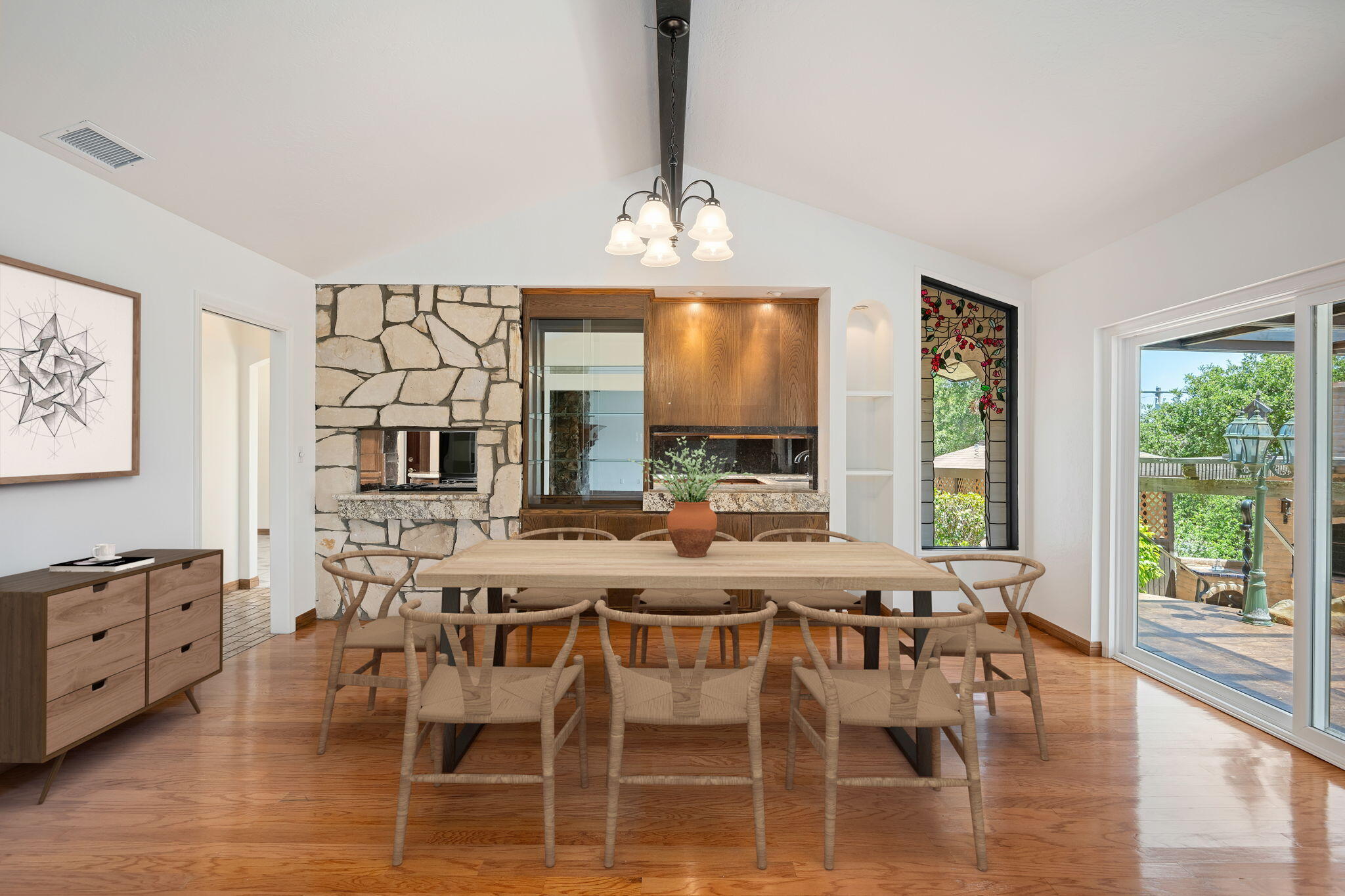 2106 Mt Calvary Road