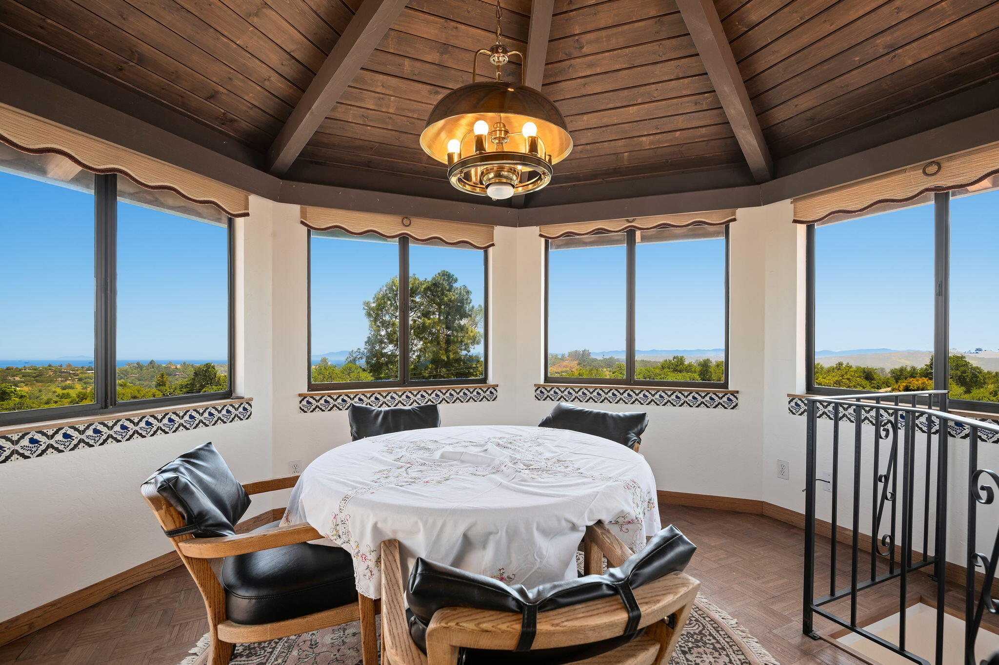 2106 Mt Calvary Road