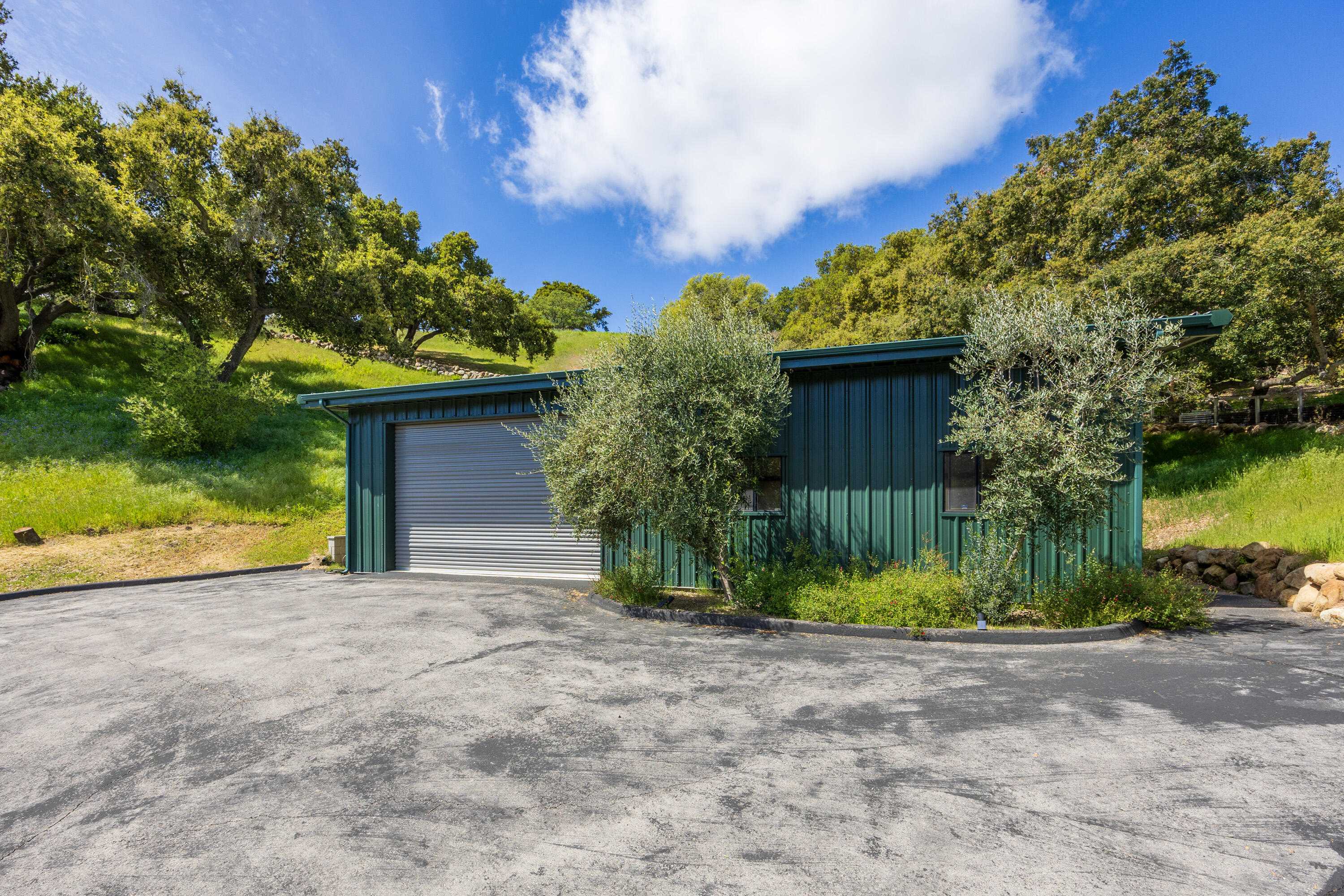 3275 Long Valley Road