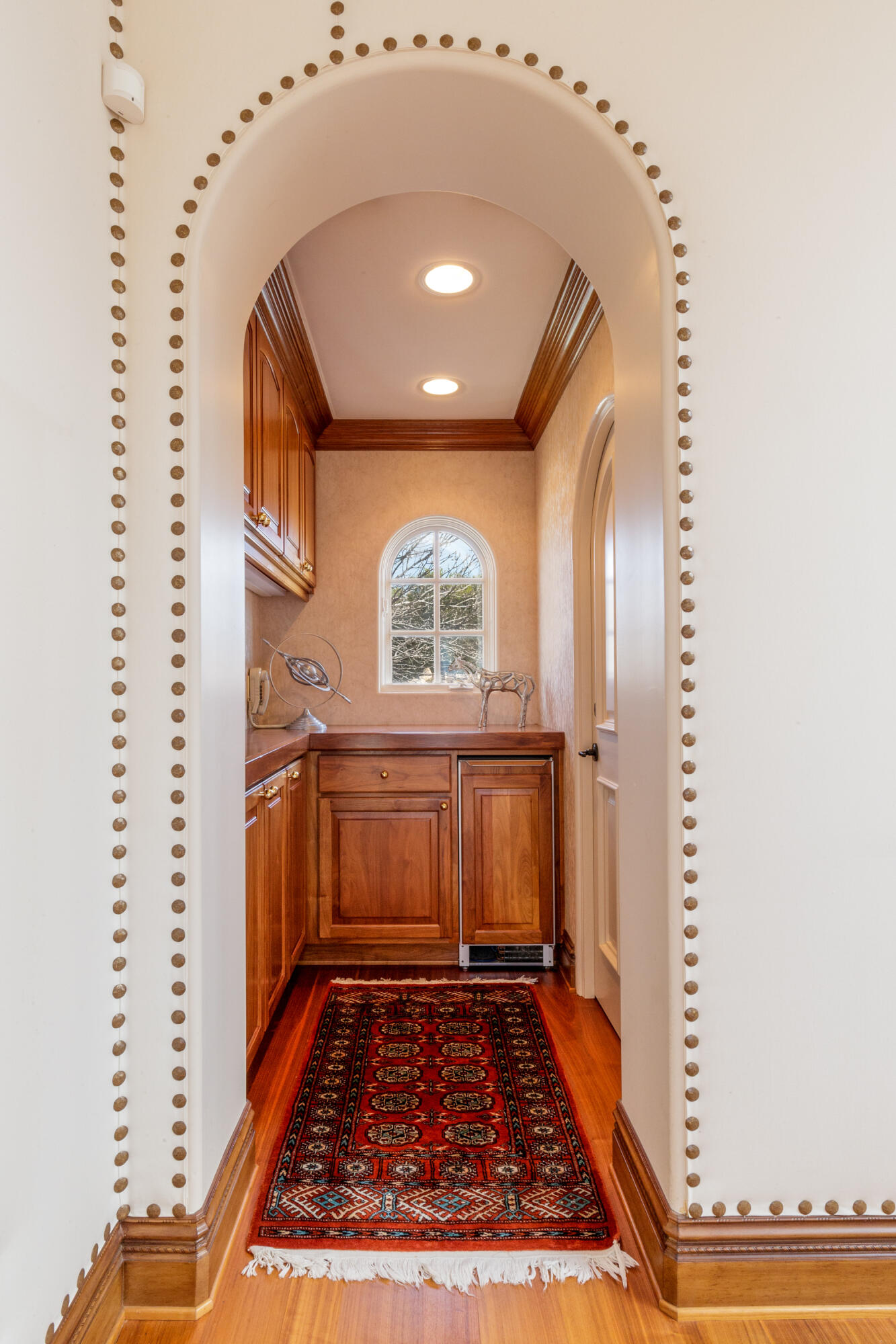 9985 Alisos Canyon Road