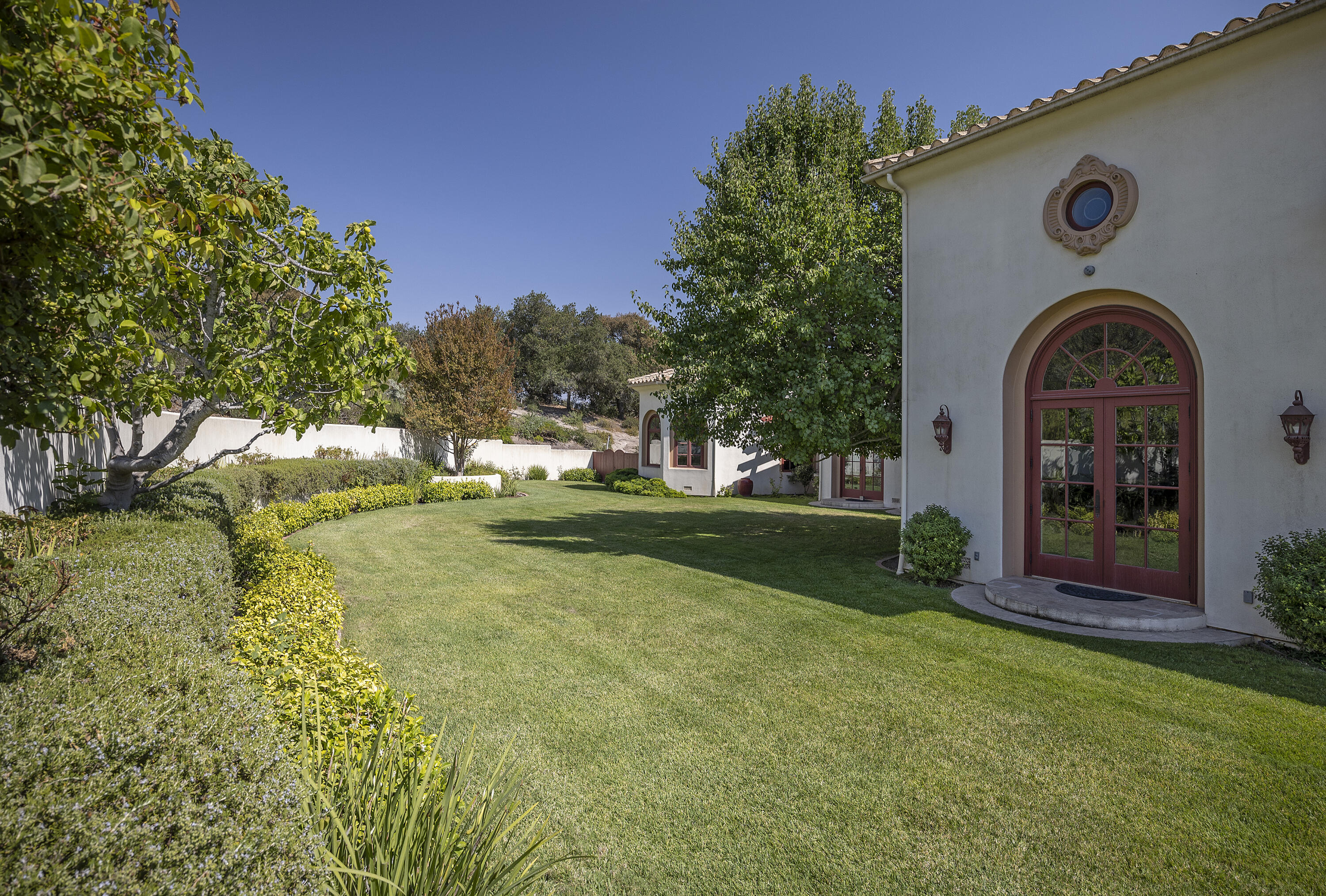 9985 Alisos Canyon Road