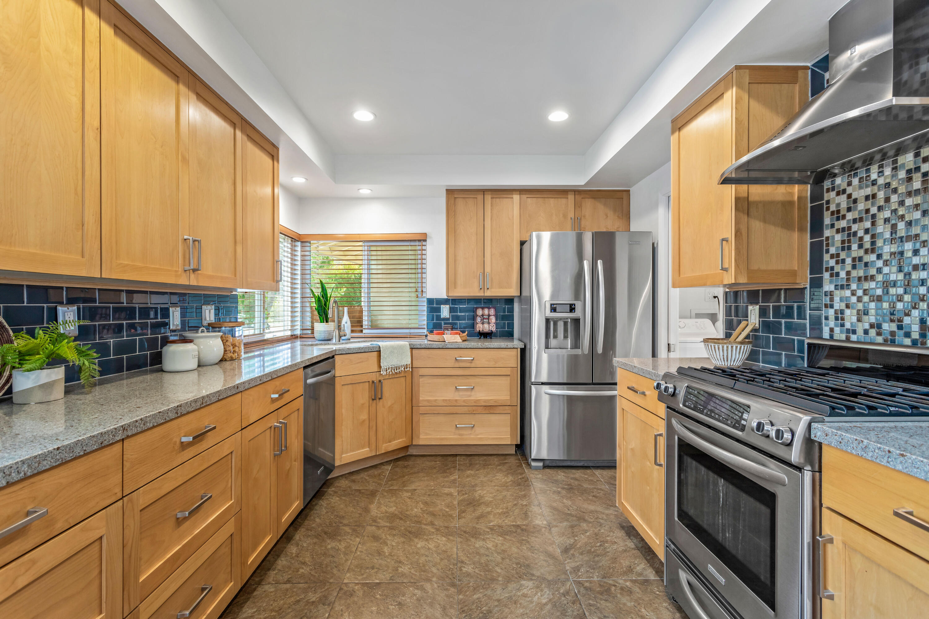 5207 University Drive