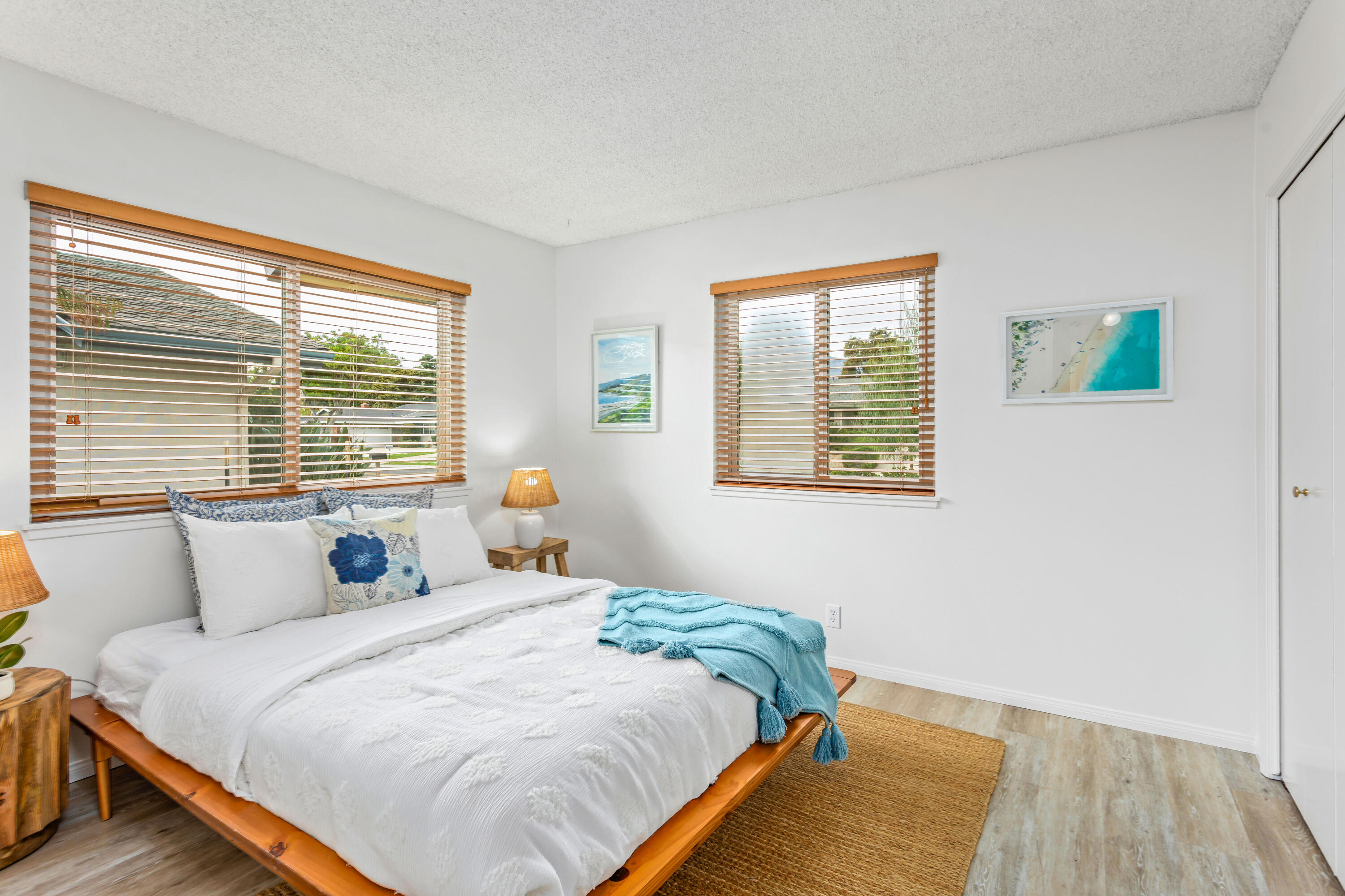 5207 University Drive