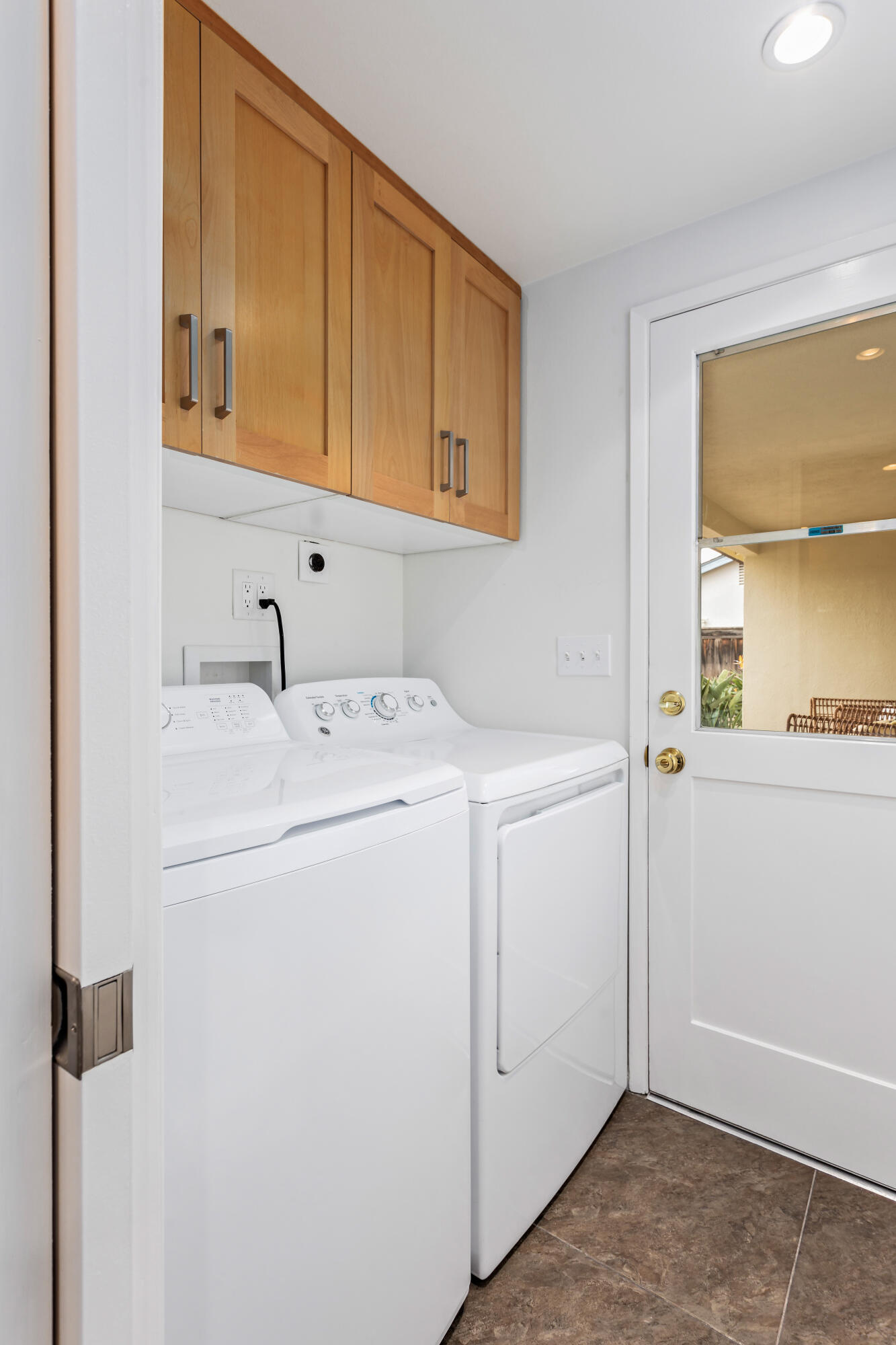 5207 University Drive