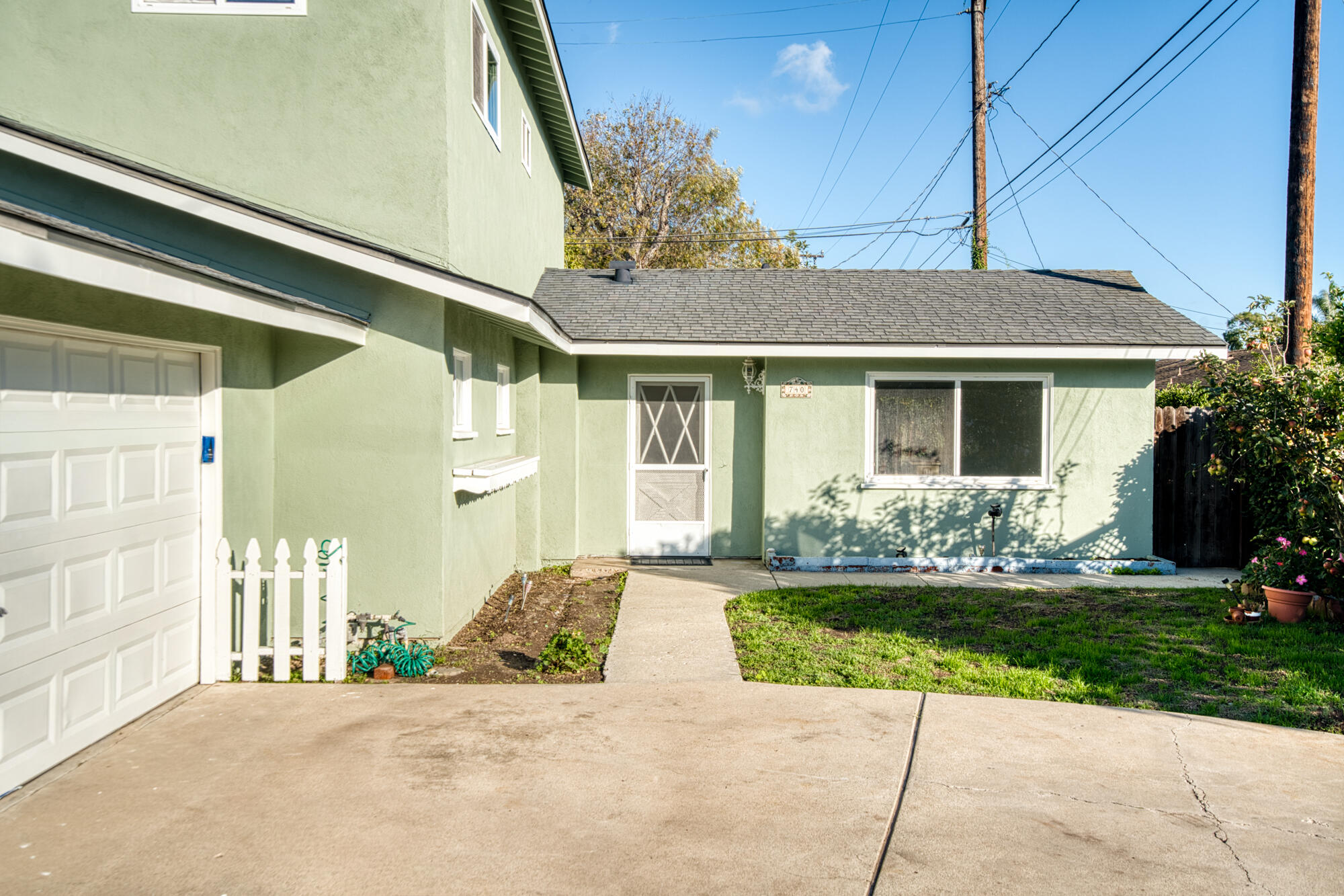 740 Walnut Lane