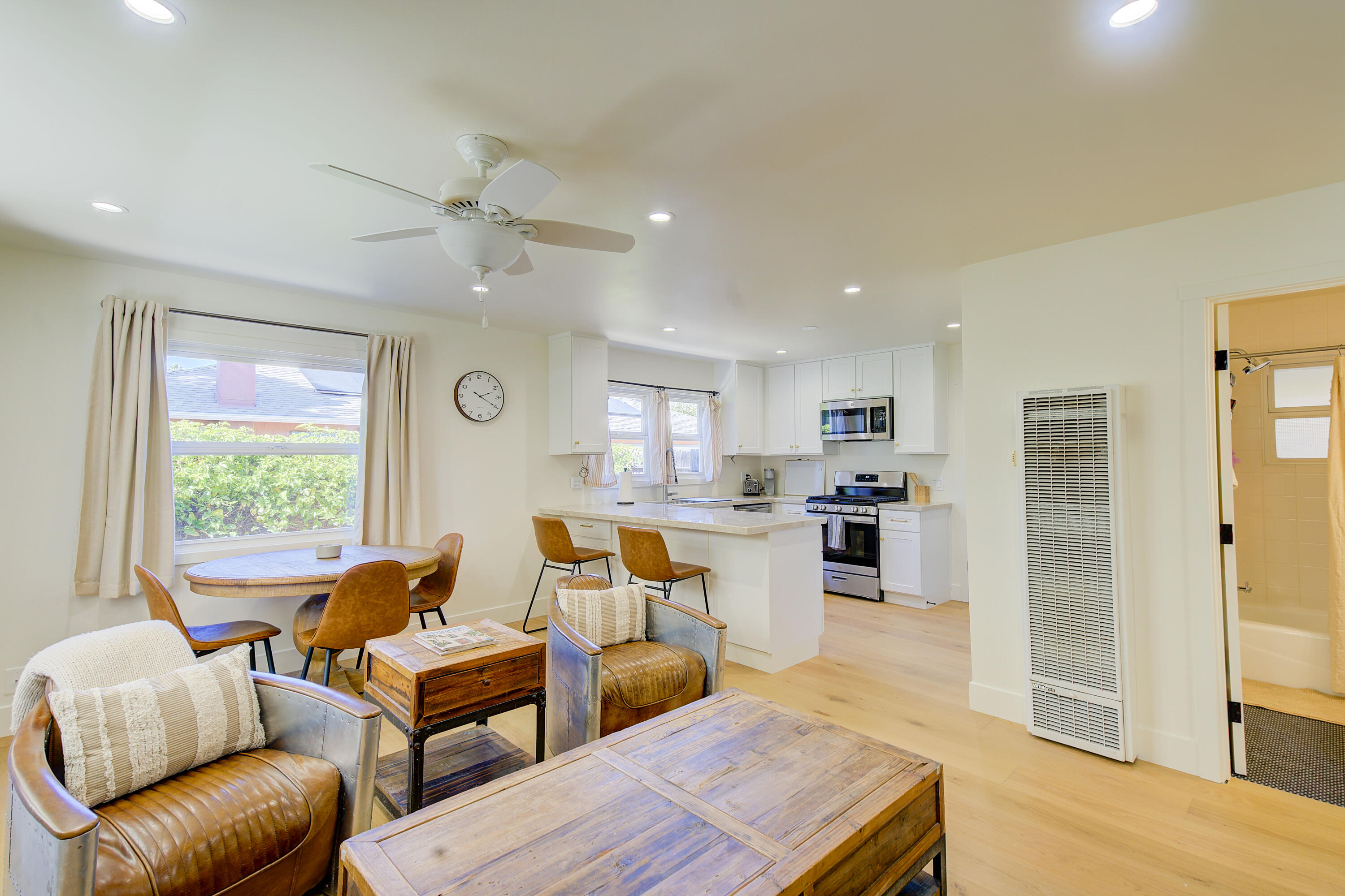 2022 Monterey Street