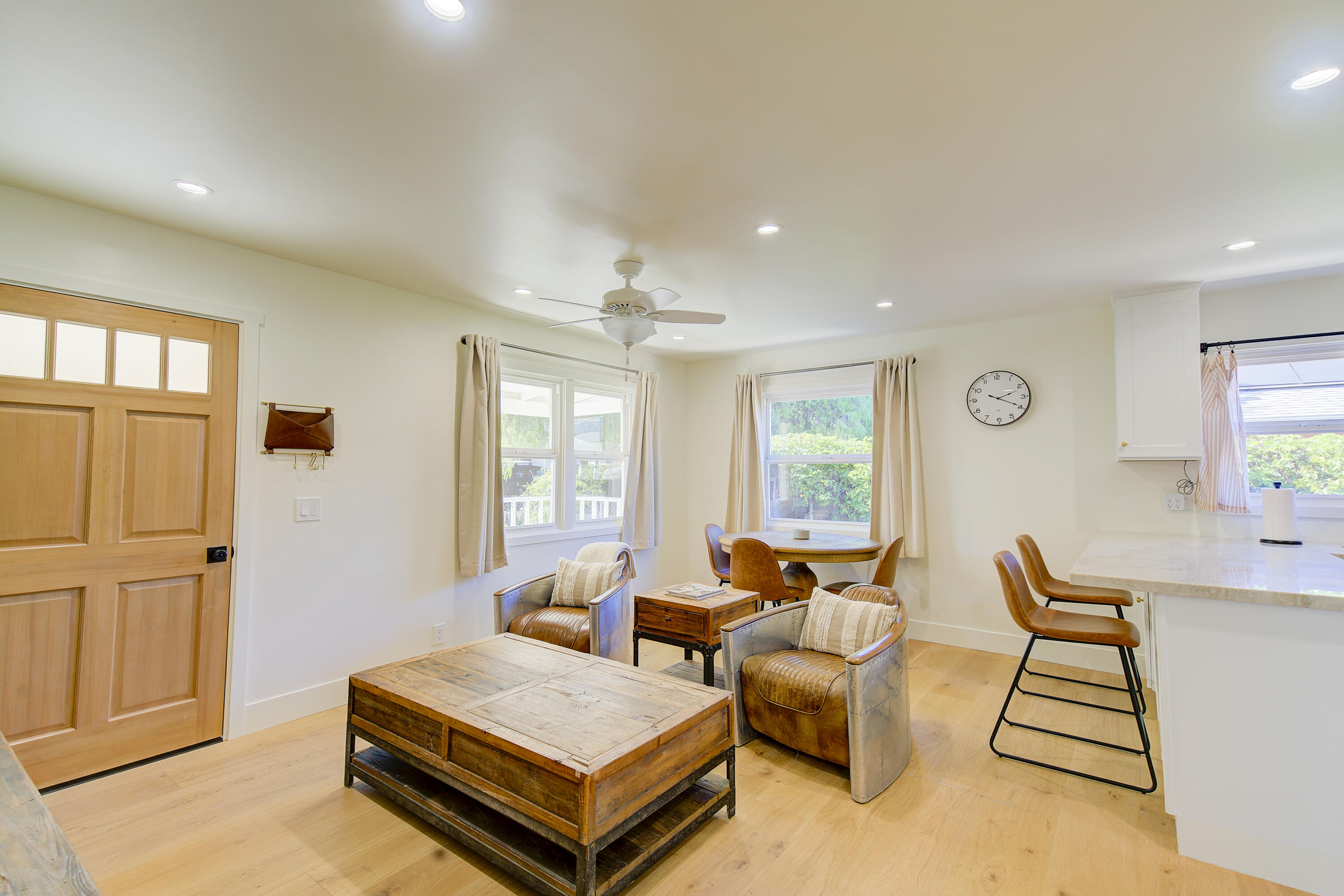 2022 Monterey Street