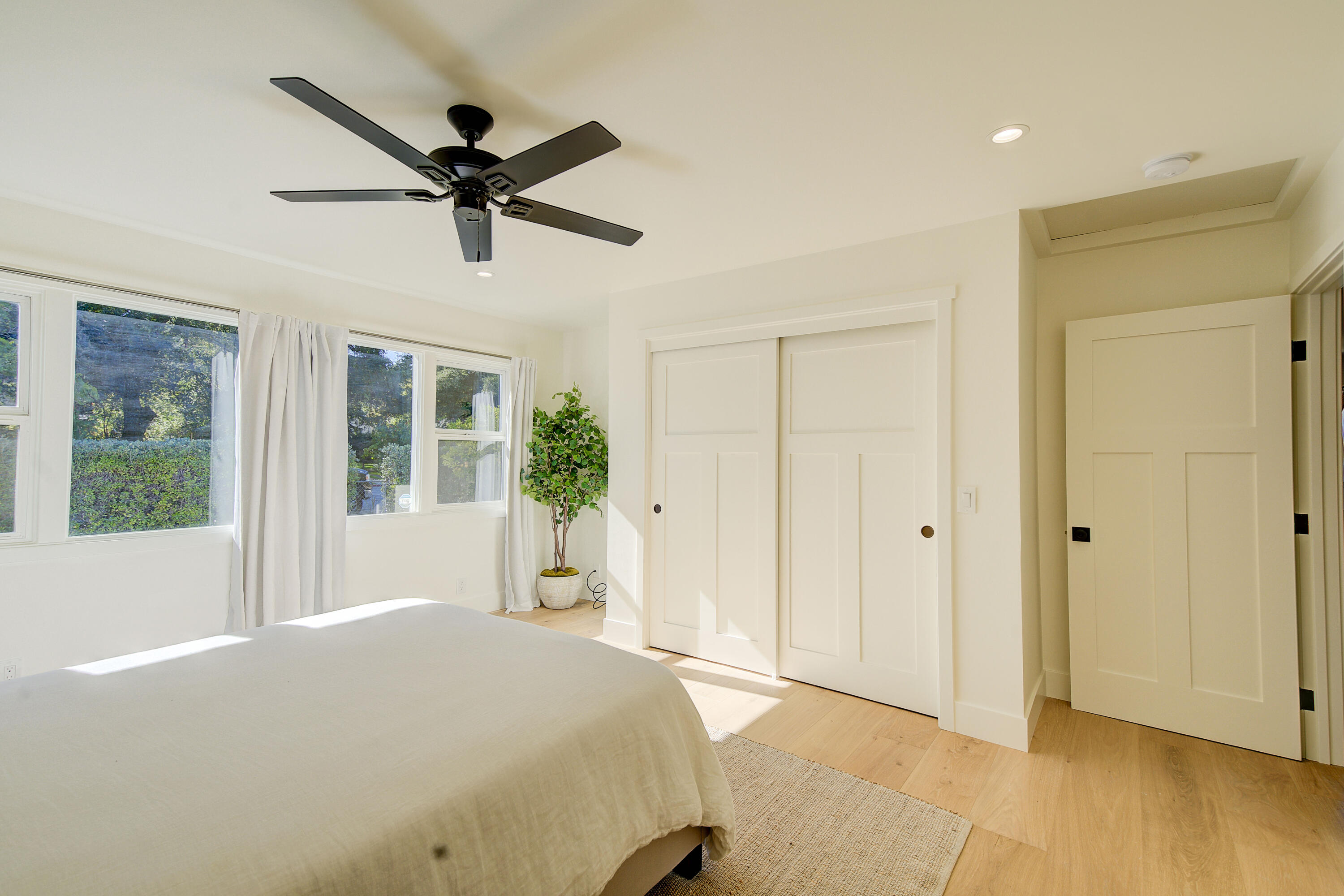 2022 Monterey Street