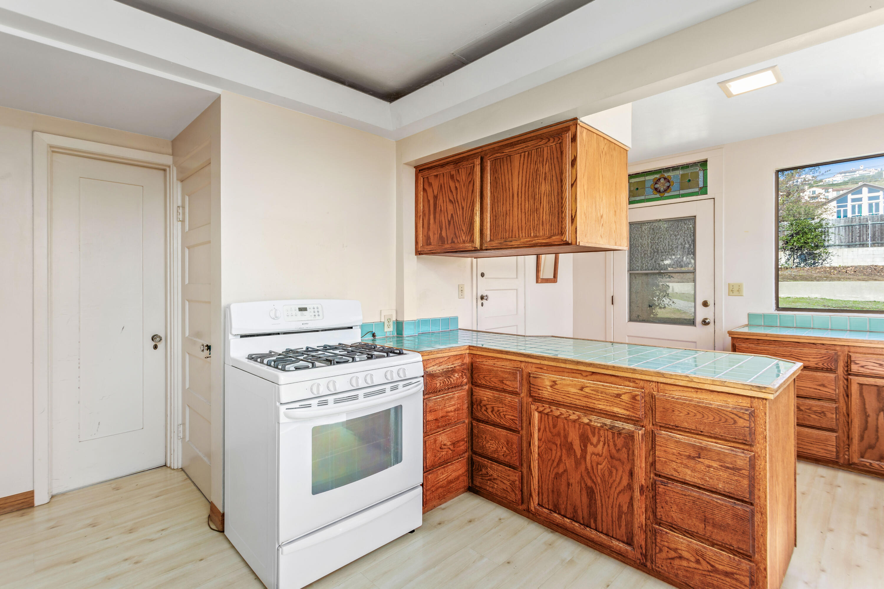 1432 San Miguel Avenue