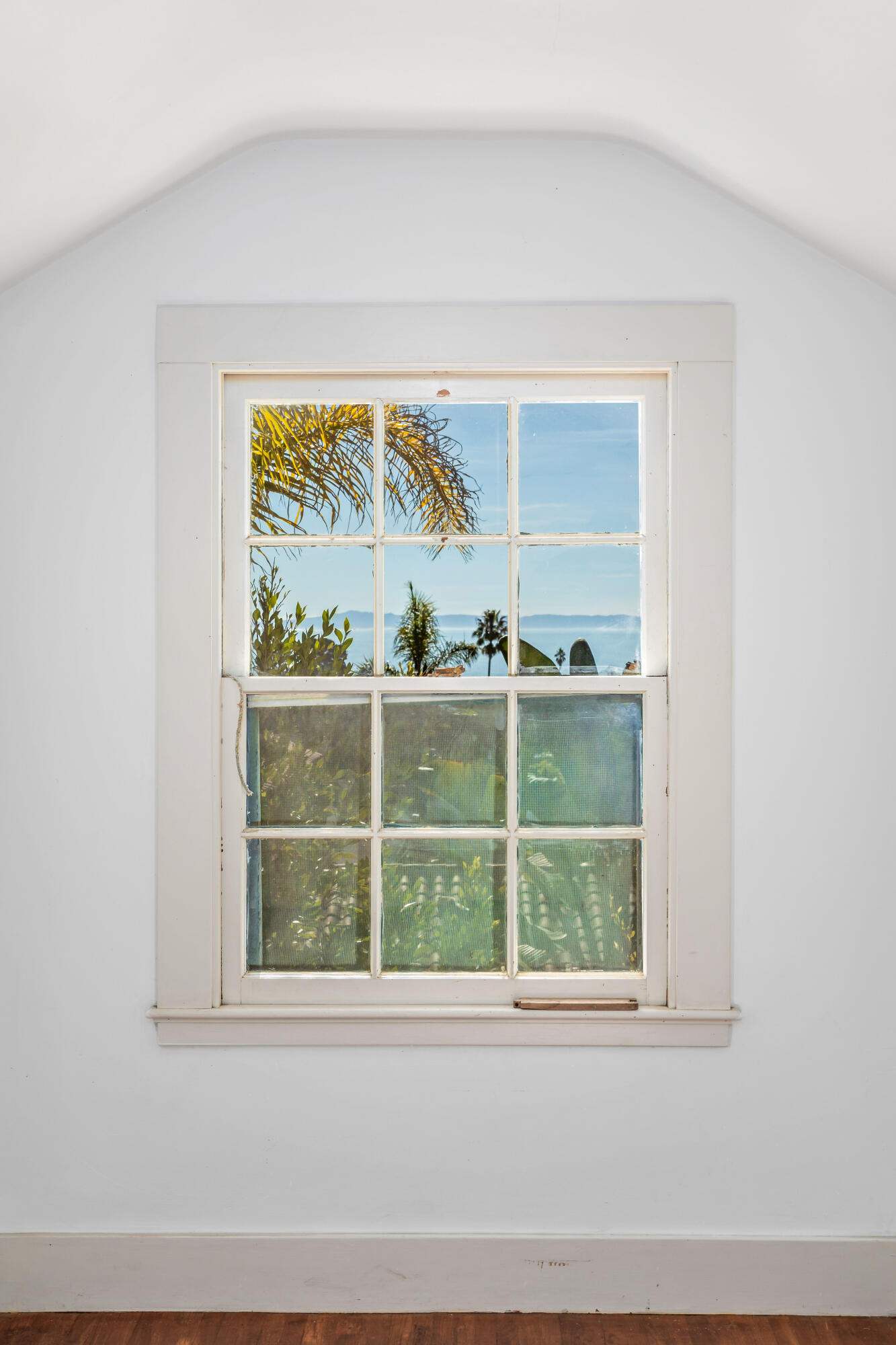 1432 San Miguel Avenue