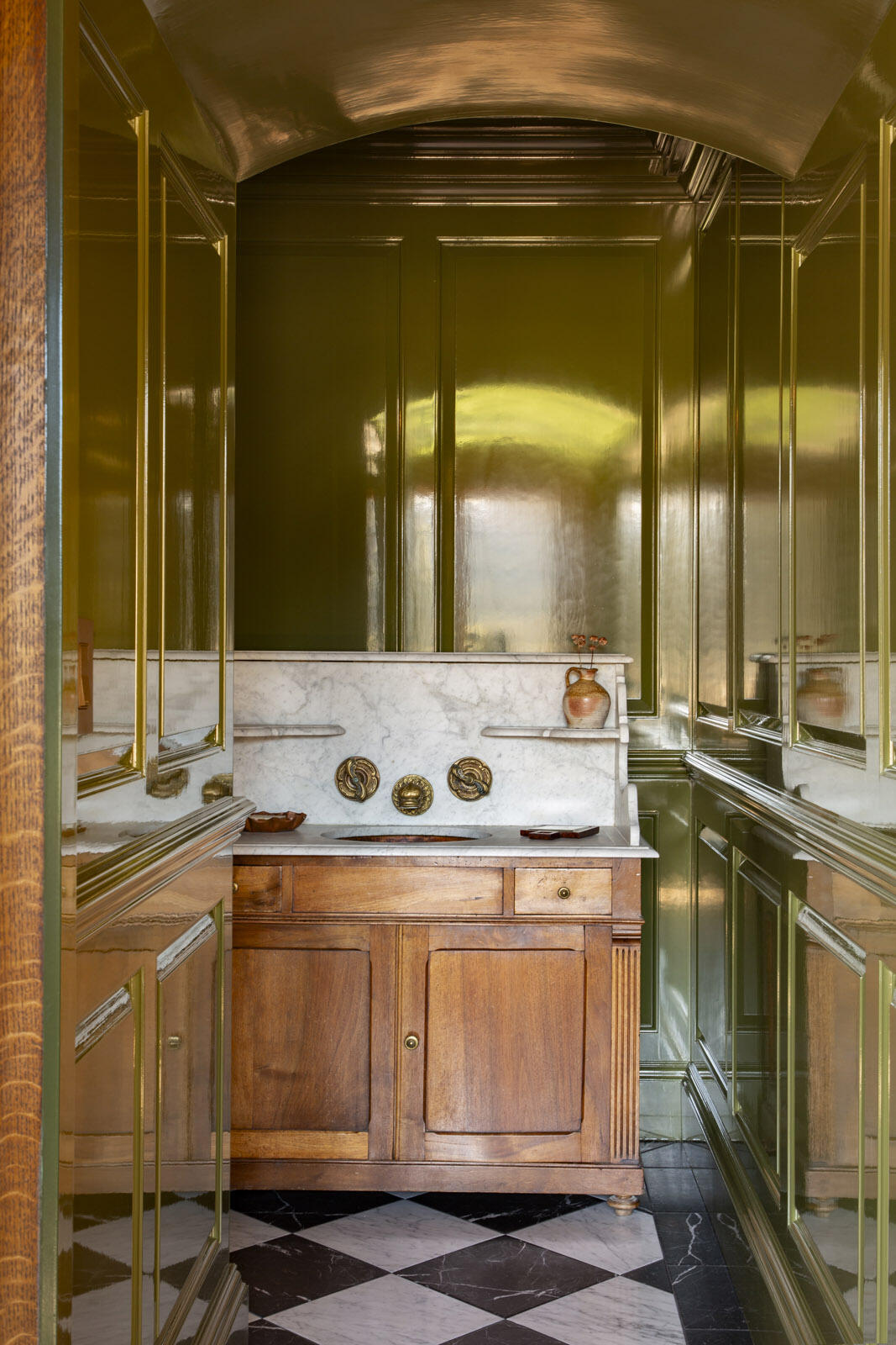 5200 Armour Ranch Road