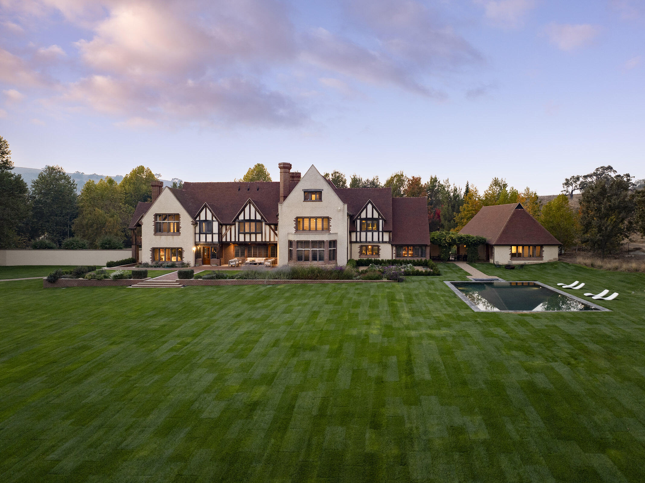 5200 Armour Ranch Road