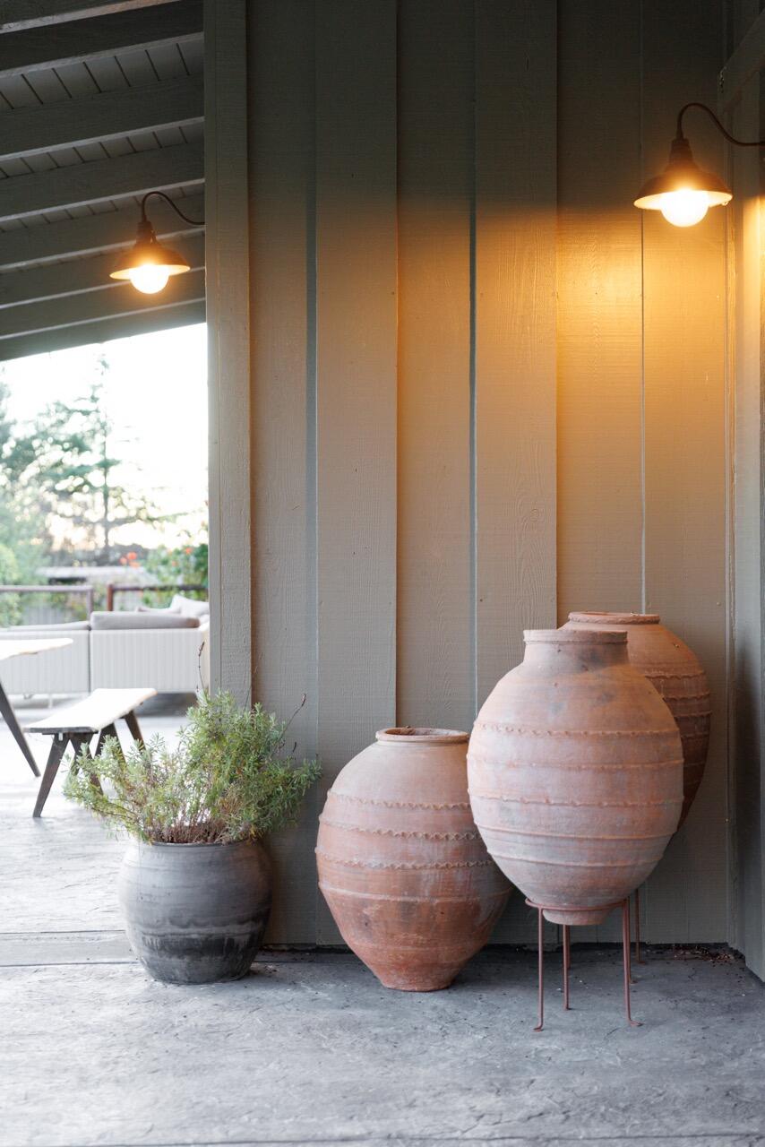 2830/2750 Calzada Avenue