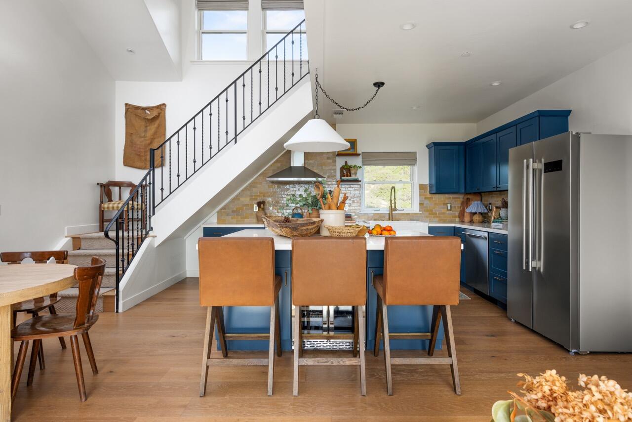 2830/2750 Calzada Avenue