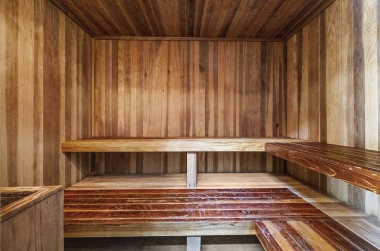 7634 Hollister Avenue, 254