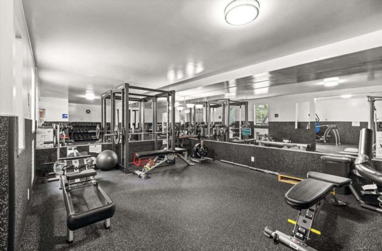 7634 Hollister Avenue, 254