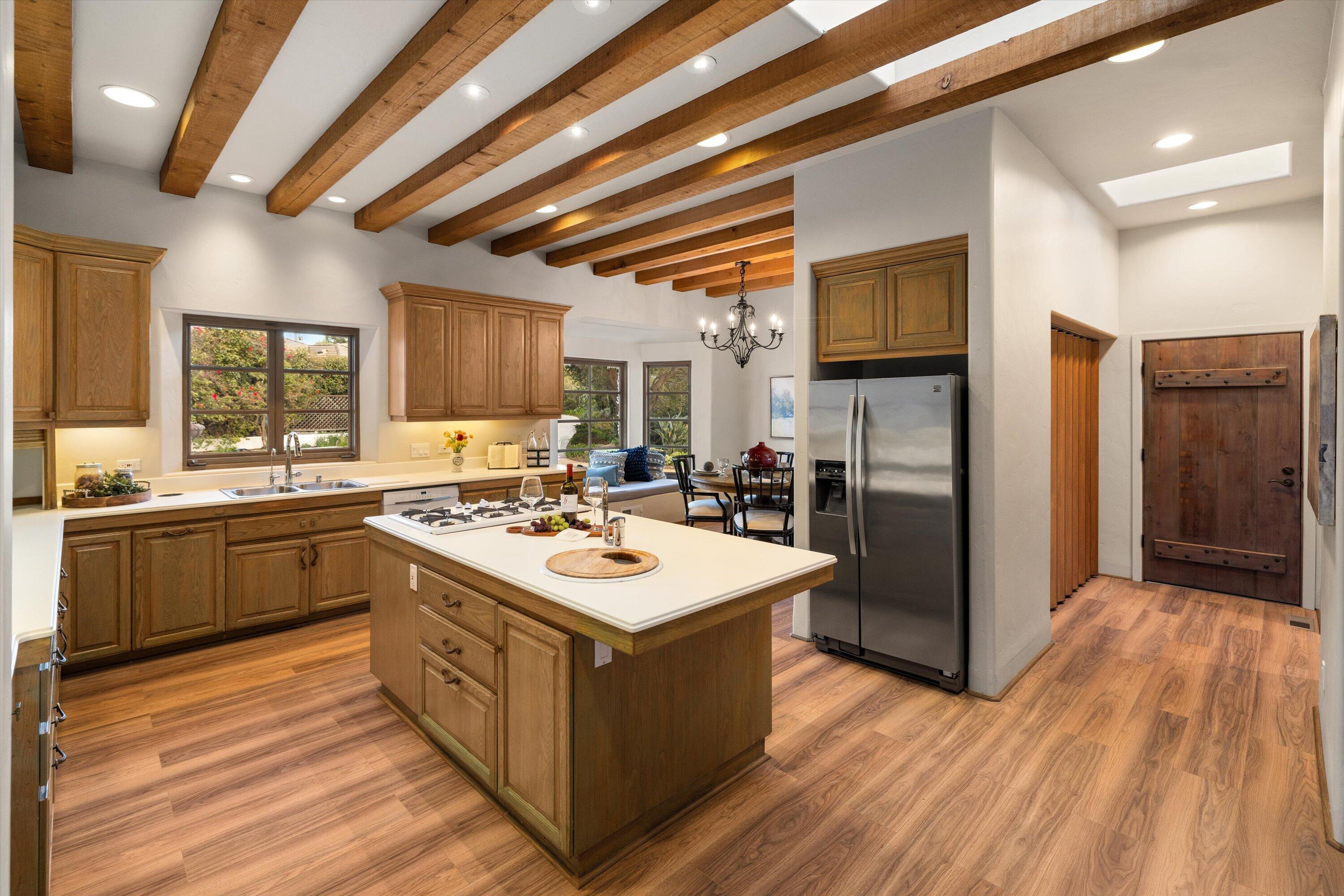 4597 Camino Molinero