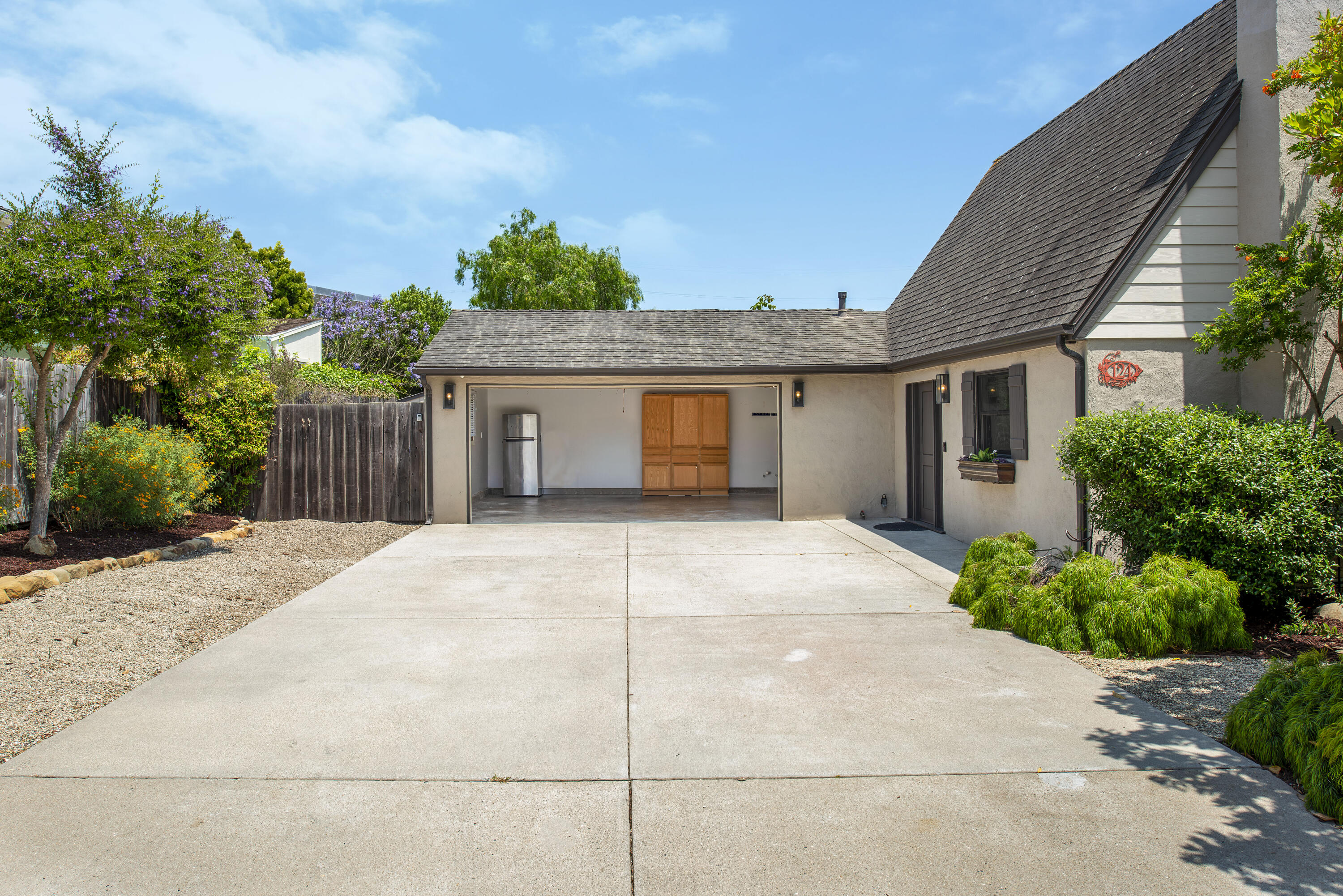 124 Palisades Drive
